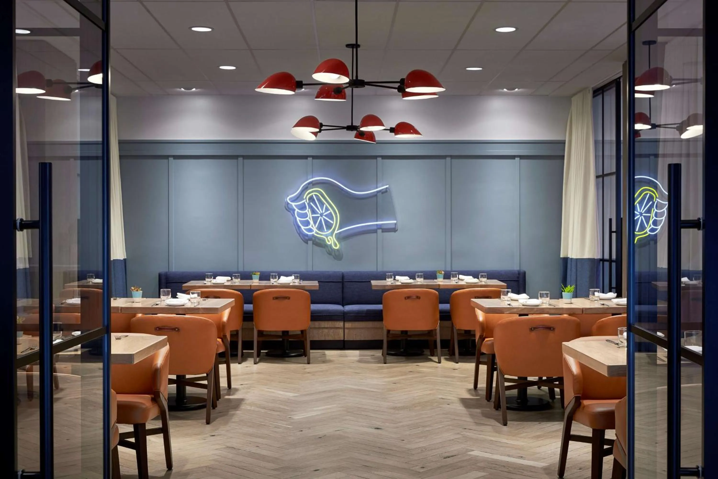 Restaurant/places to eat in YOTEL Washington DC