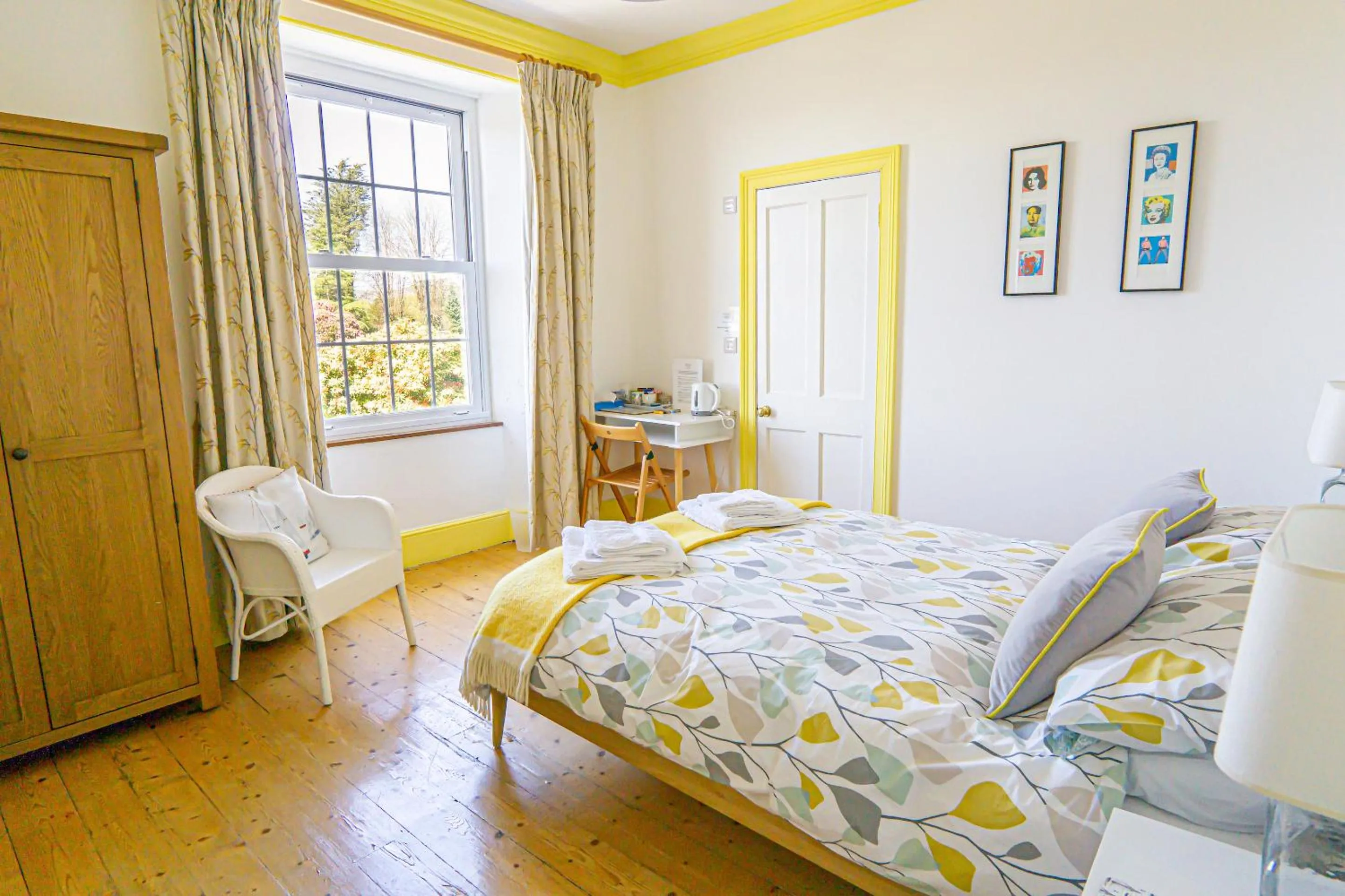 Bedroom, Bed in Ivy House Cornwall B&B