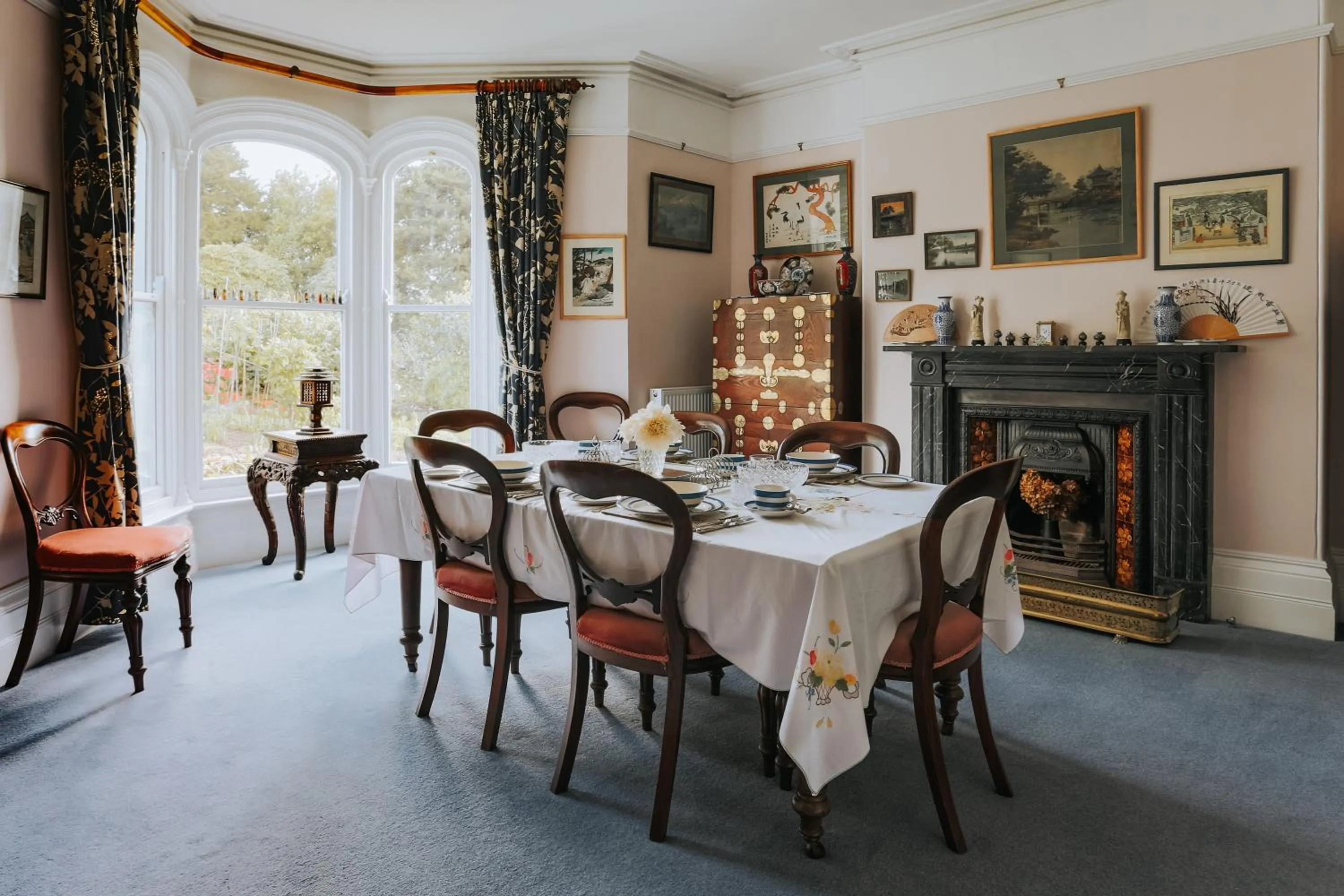 Dining area in Ivy House Cornwall B&B