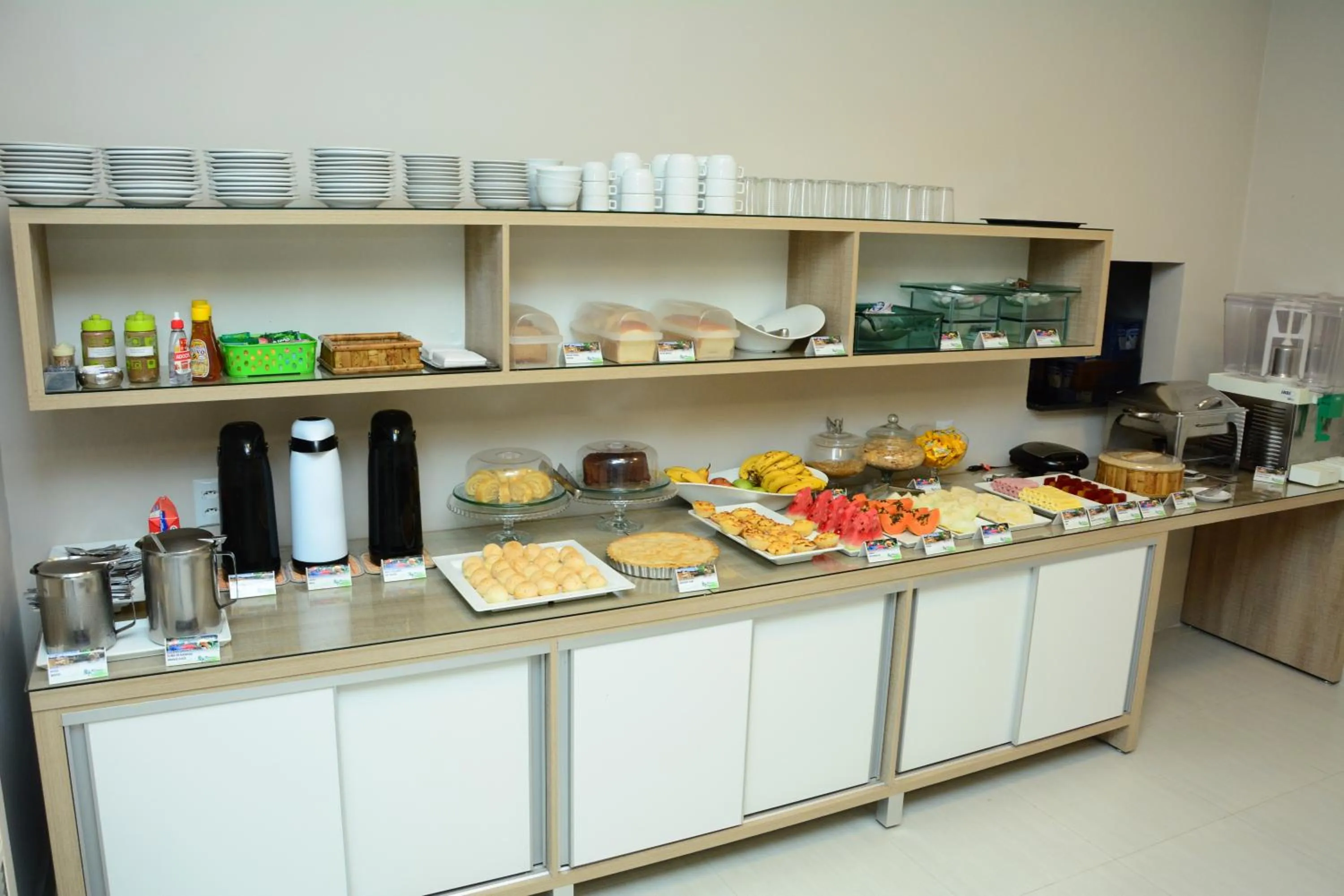 Breakfast in Riviera Pantanal Hotel