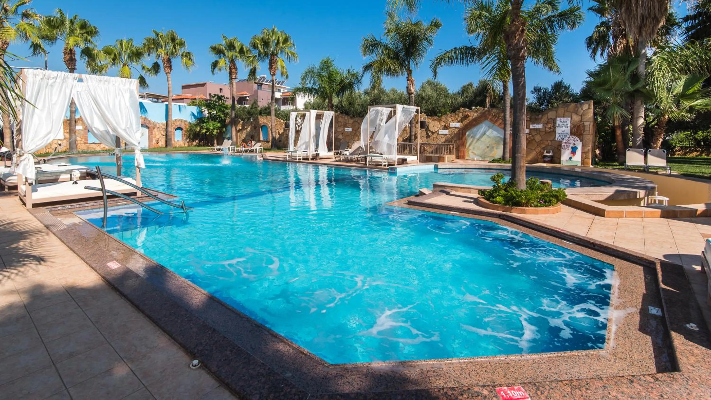 Property building in Oasis Studios