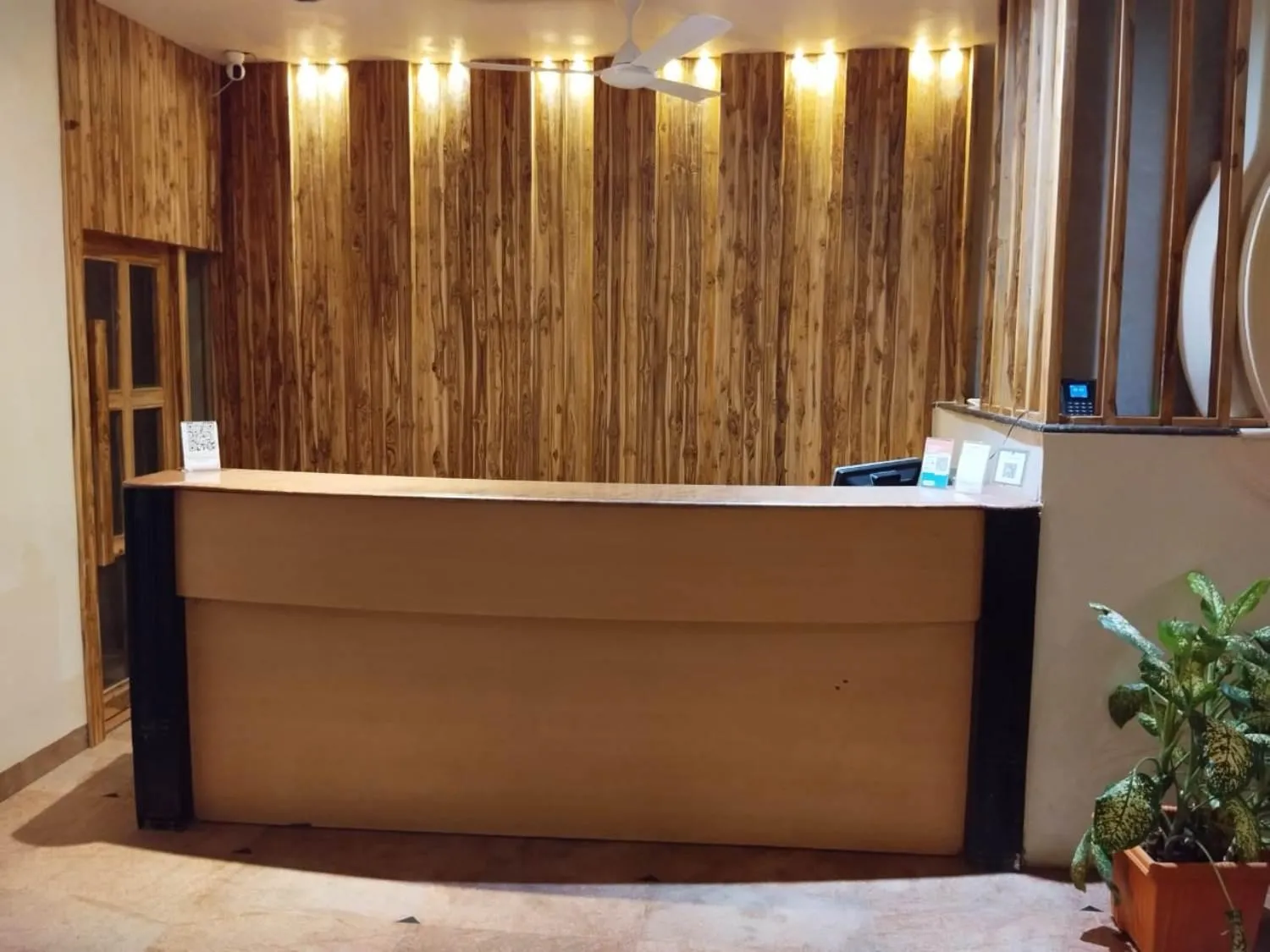 Lobby or reception in Hotel Shripad