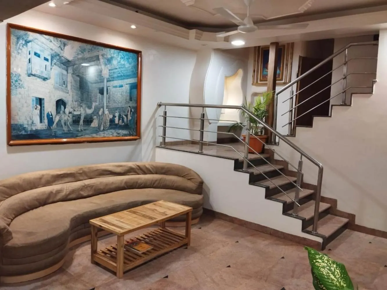 Hotel Shripad