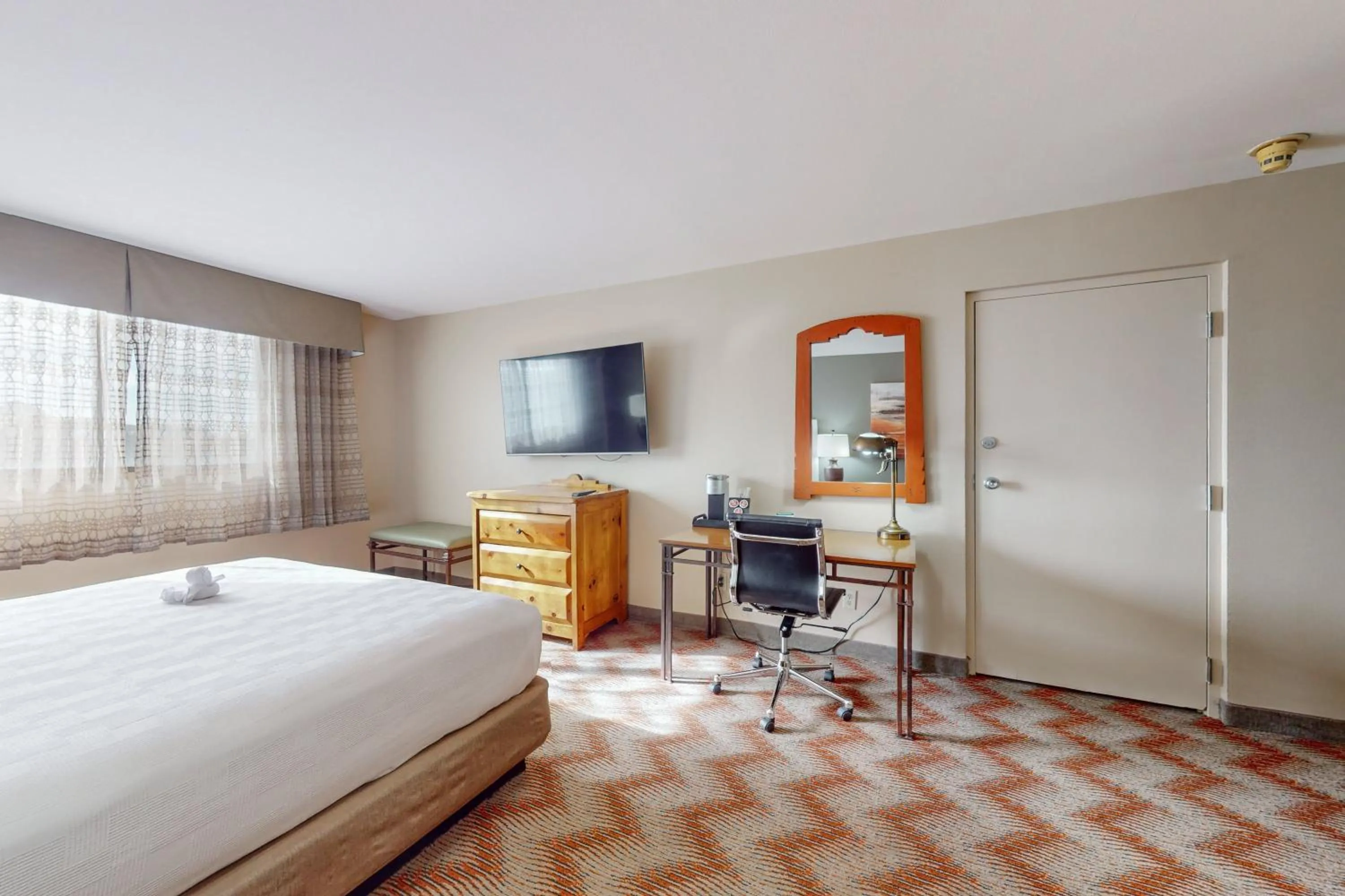 Bed in Best Western Plus Rio Grande Inn