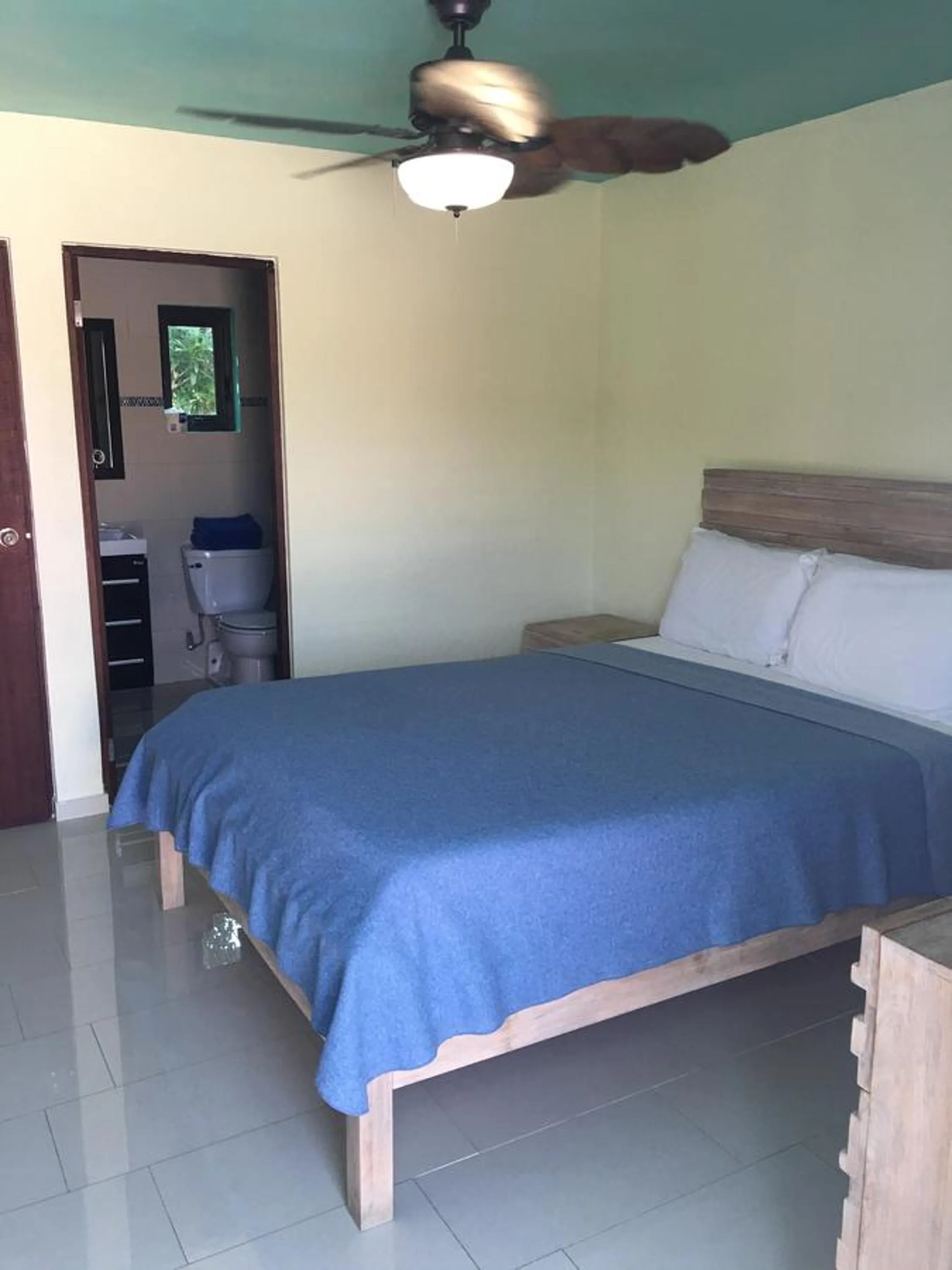 Property building, Bed in Mamacitas Guest House