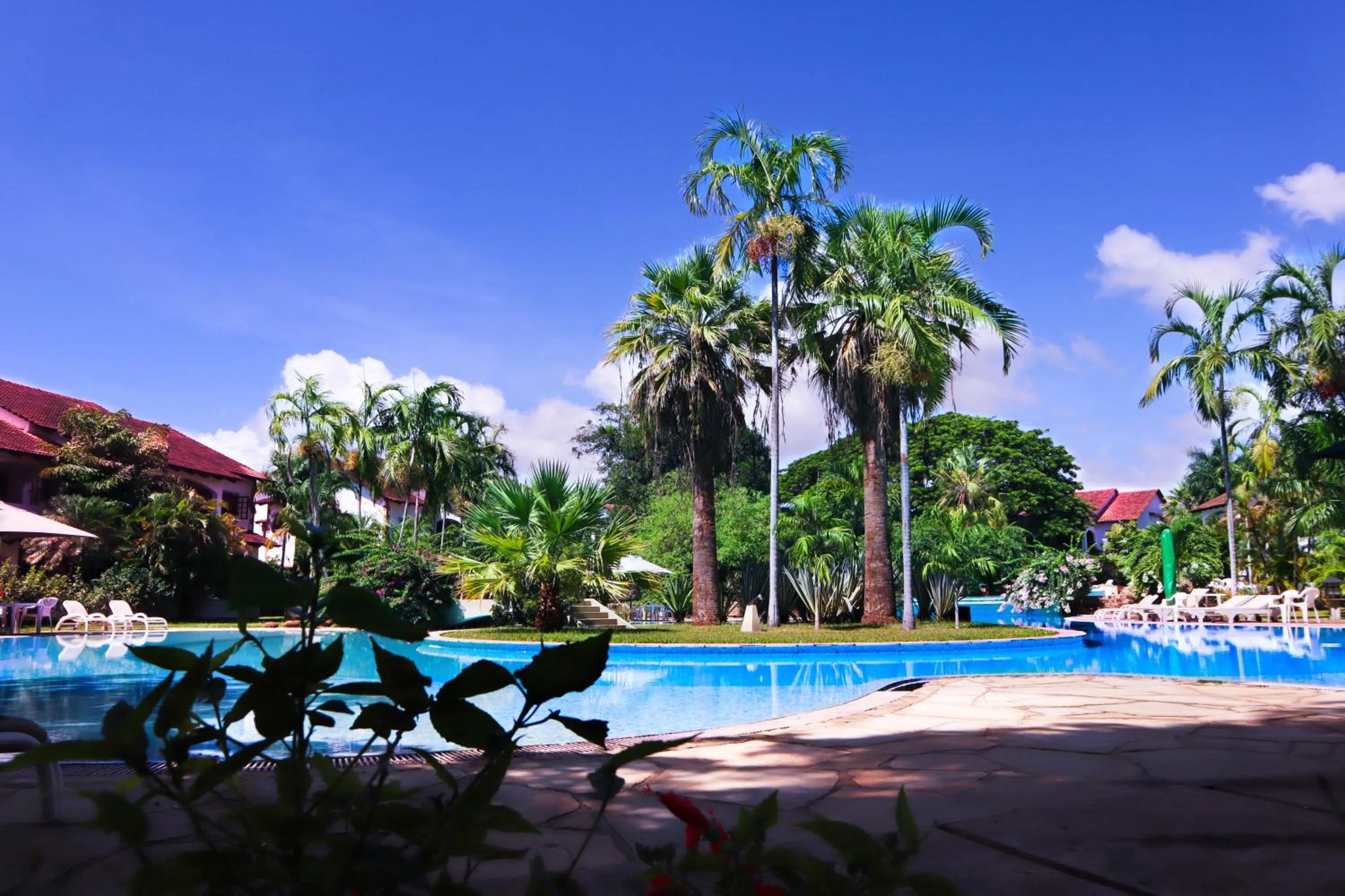 Pool view in Woburn Residence Club