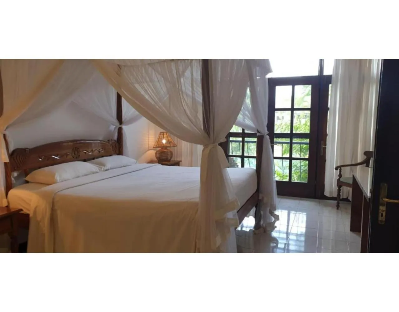 Bed in Woburn Residence Club