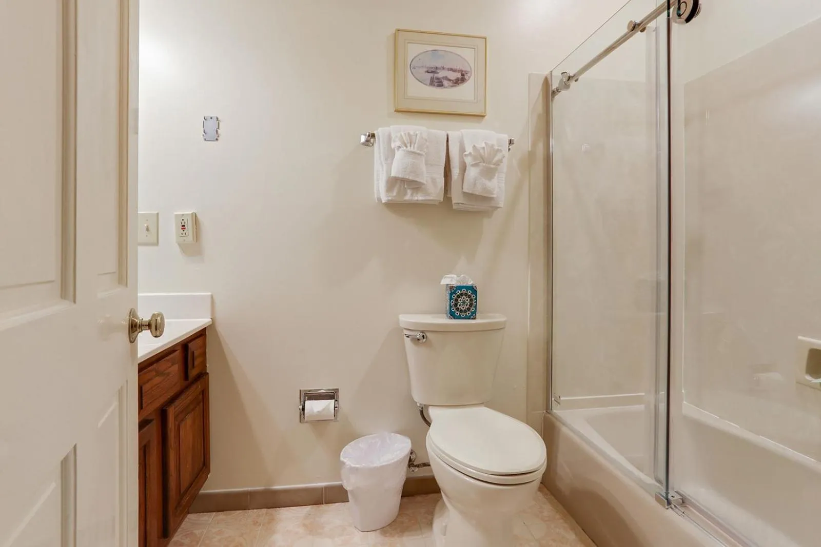 Toilet in Grenoble House