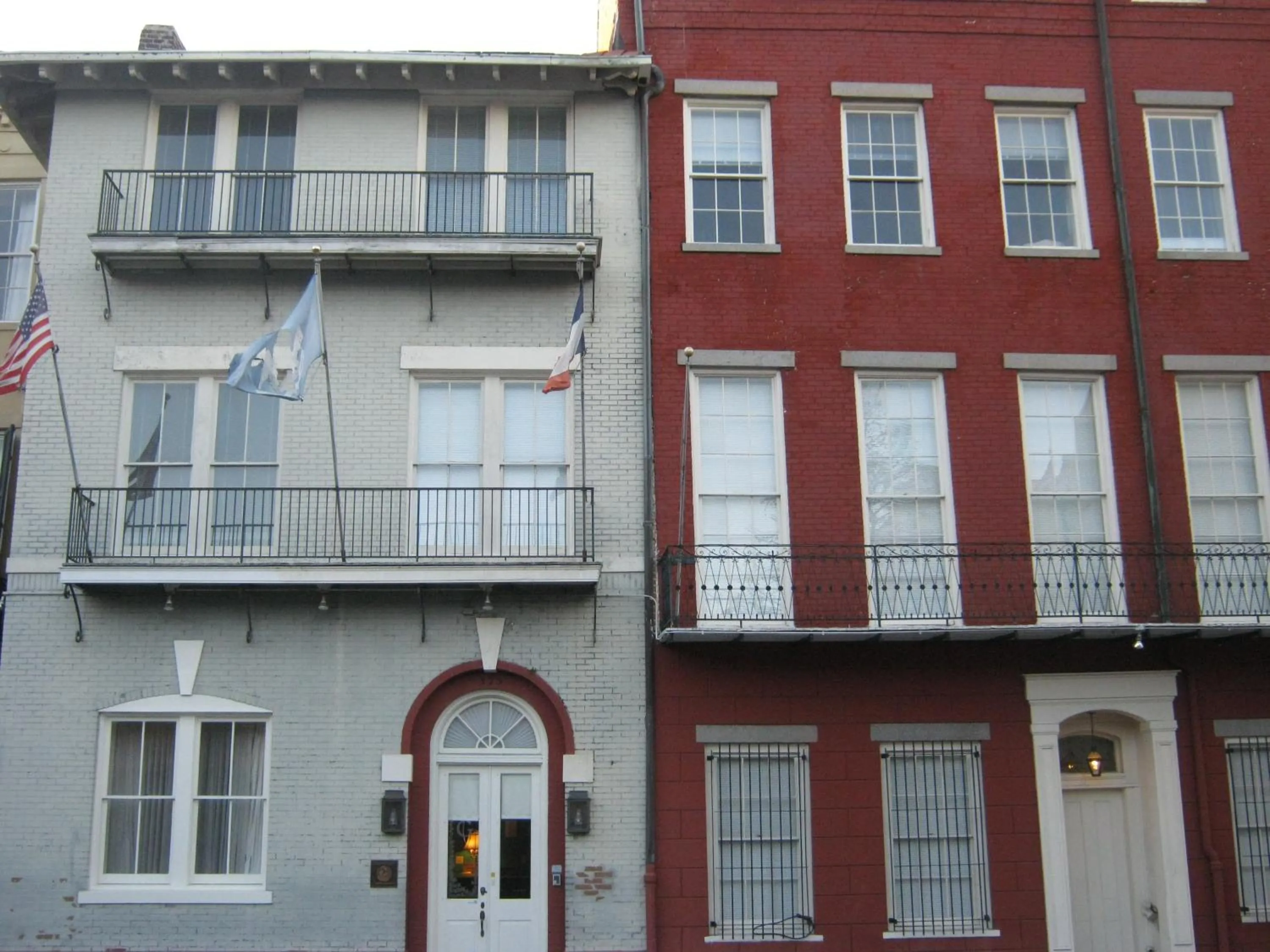 Facade/entrance in Grenoble House