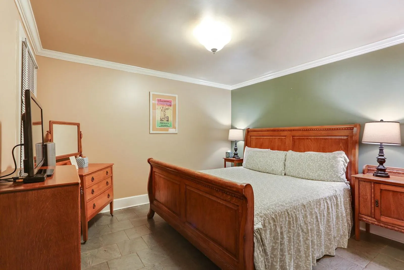 Bed in Grenoble House