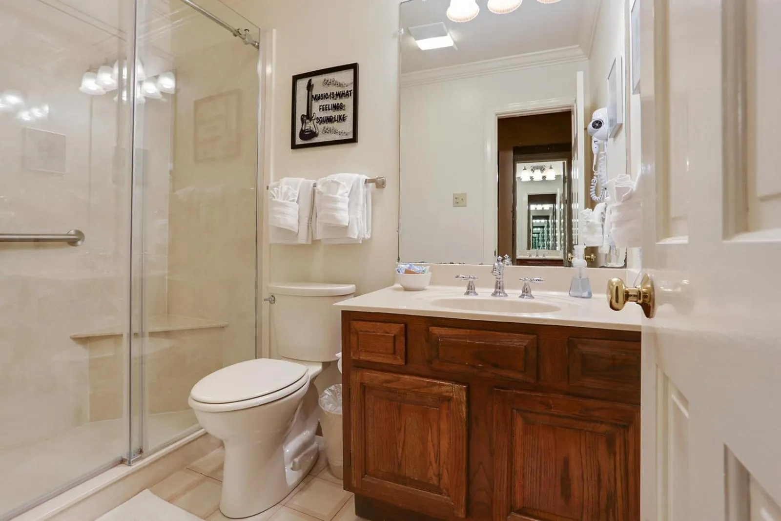 Shower in Grenoble House