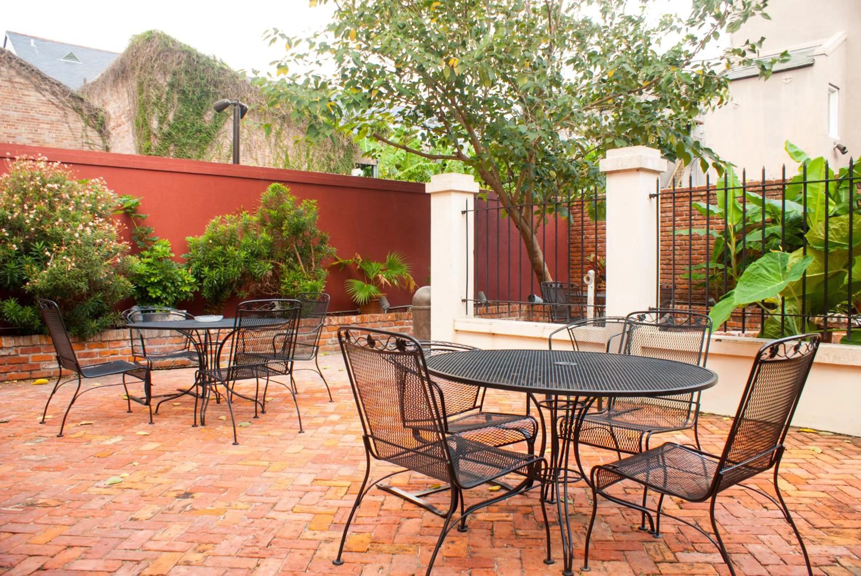 Patio in Grenoble House