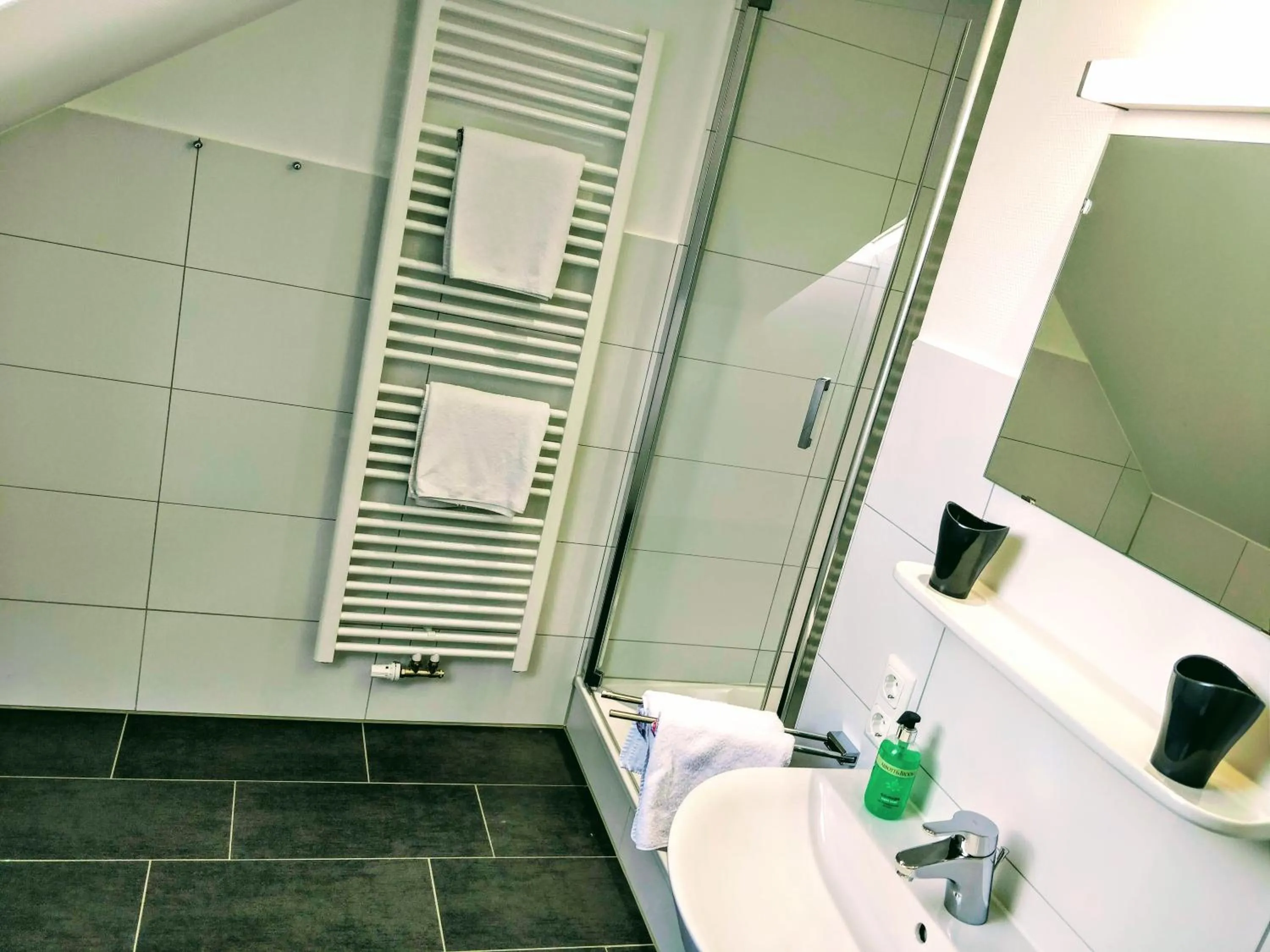 Shower in Aparthotel - Stadtvilla Premium