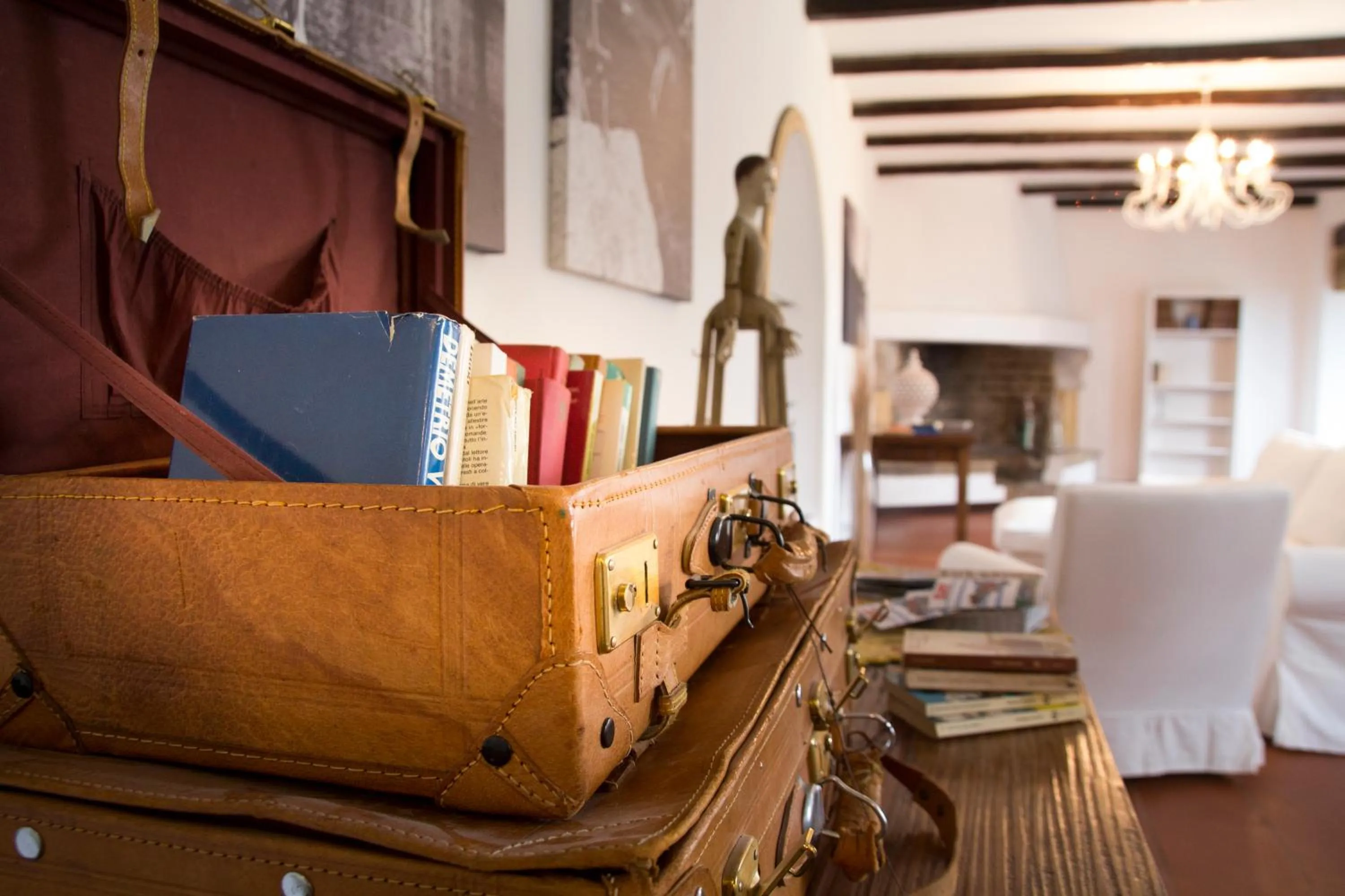 Library in B&B Villa Accademia