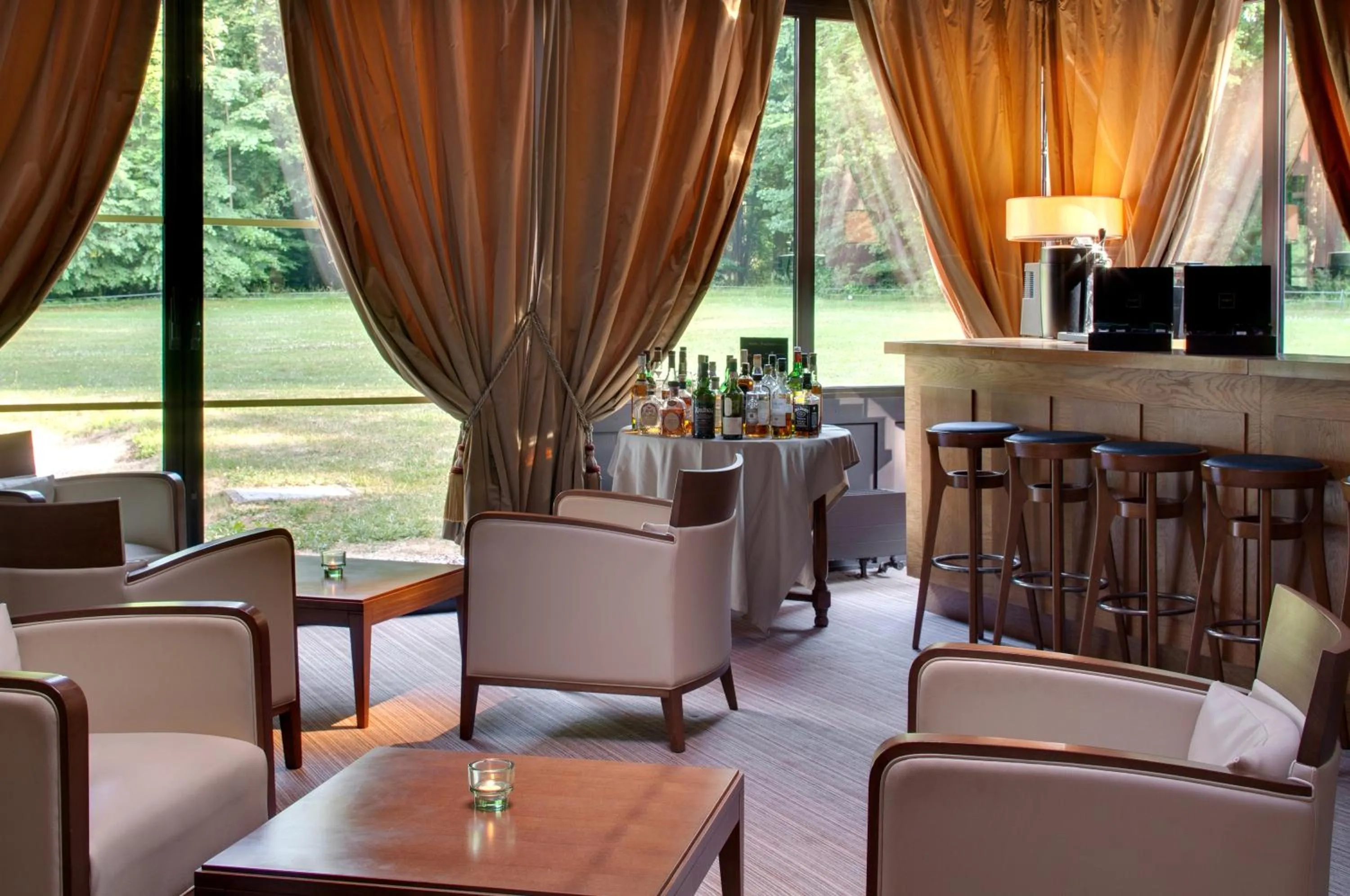 Living room in Le Pavillon De Gouffern