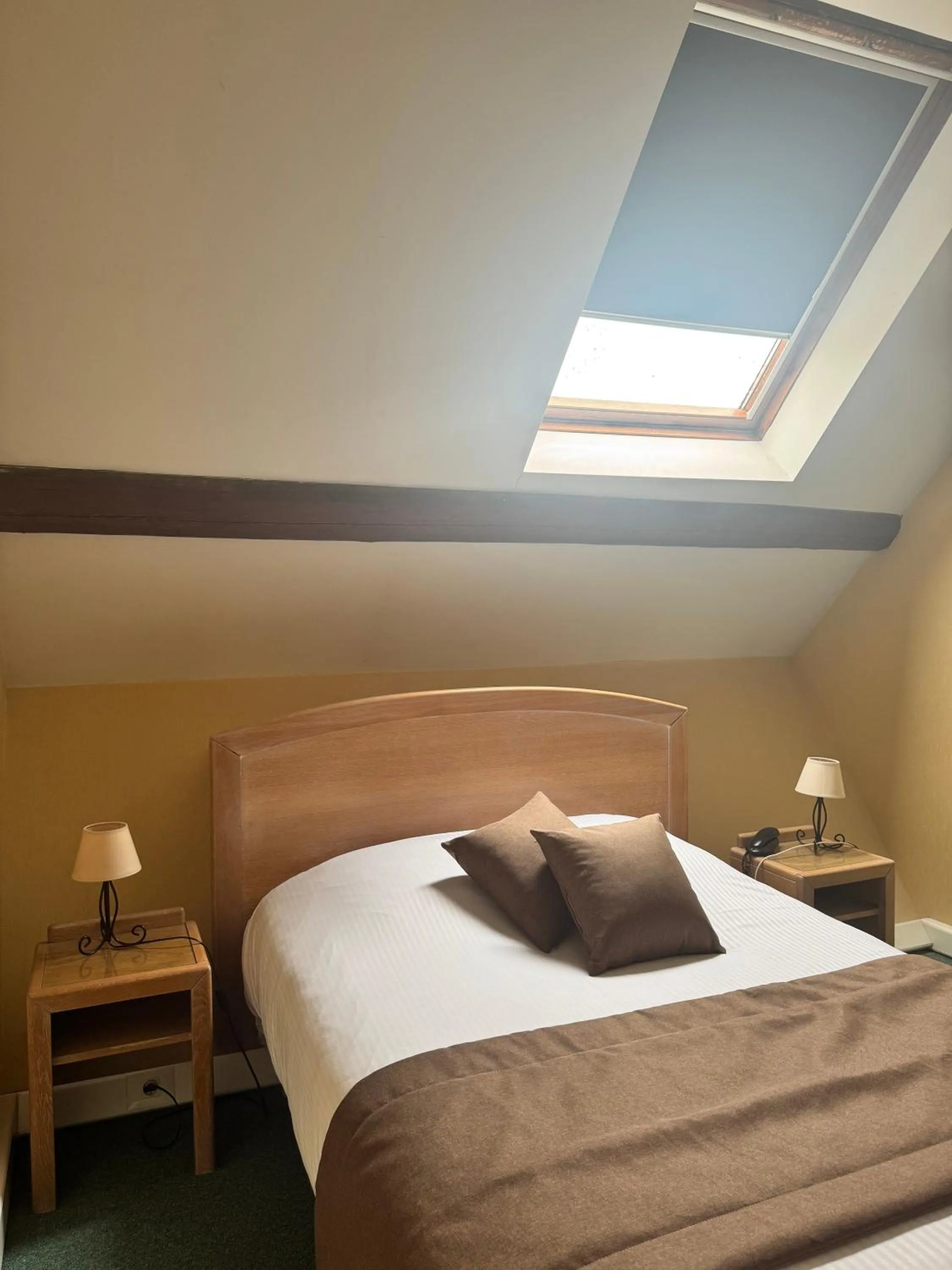 Bedroom, Bed in Hôtel Du Théâtre Centre Historique - Parking Souterrain Public Gratuit