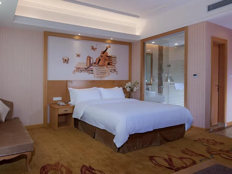 Bed in Vienna Hotel Guangzhou Conghua Jiangpu East Huanshi Road
