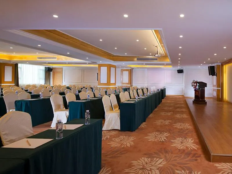 Vienna Hotel Guangzhou Conghua Jiangpu East Huanshi Road