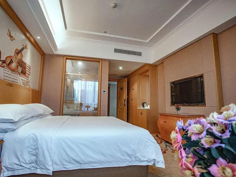 Bed in Vienna Hotel(Jiujiang Xiushui Bus Station)