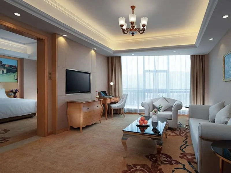 Bed in Vienna Hotel(Jiujiang Xiushui Bus Station)