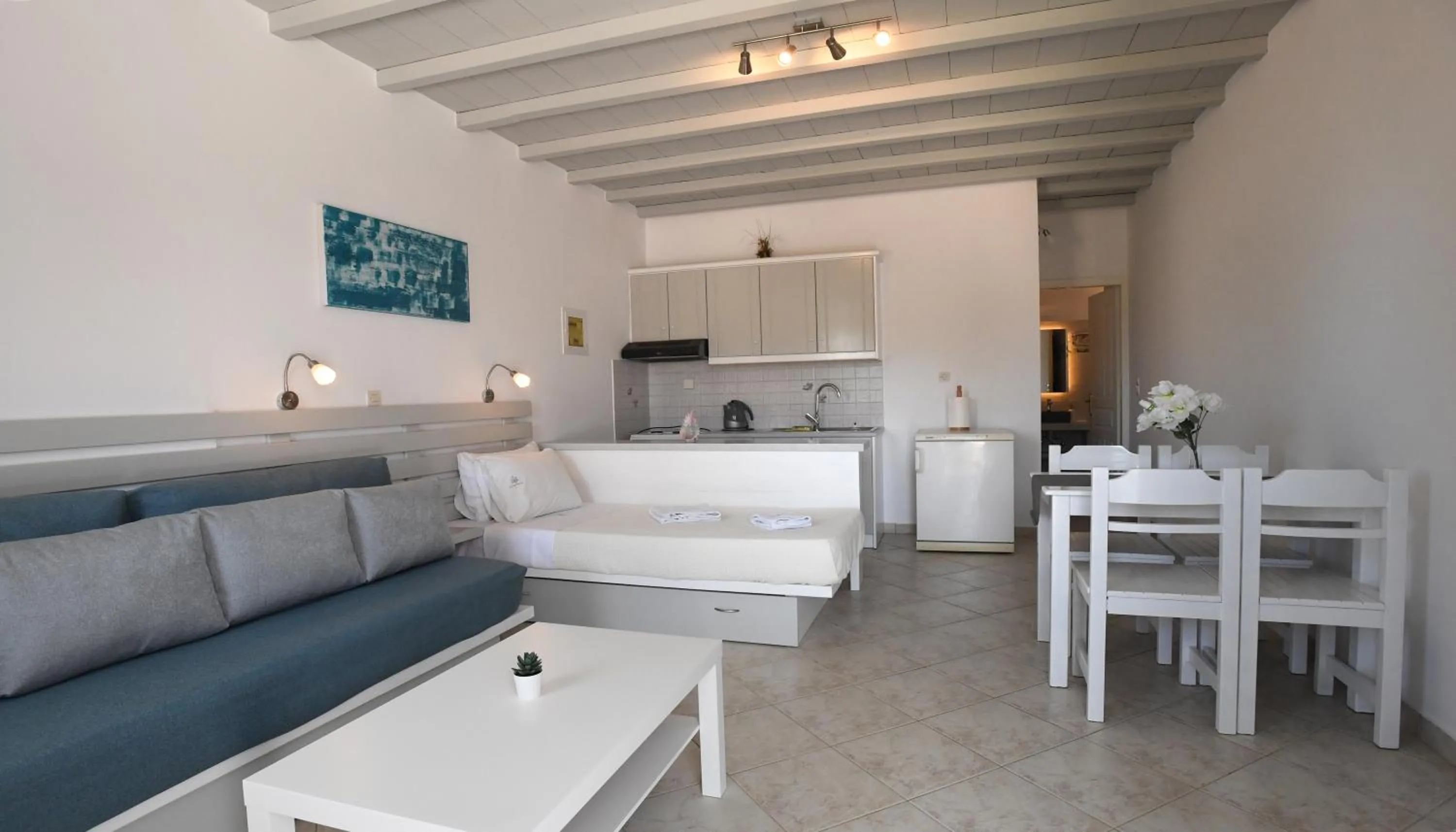 Nostos Beachfront Apartments & Studios