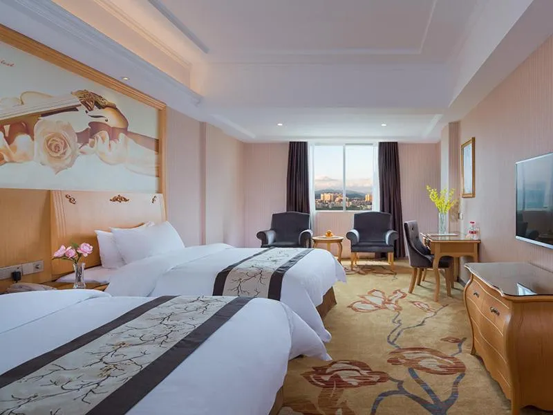 Bed in Vienna Hotel(Yangchun International Shop )