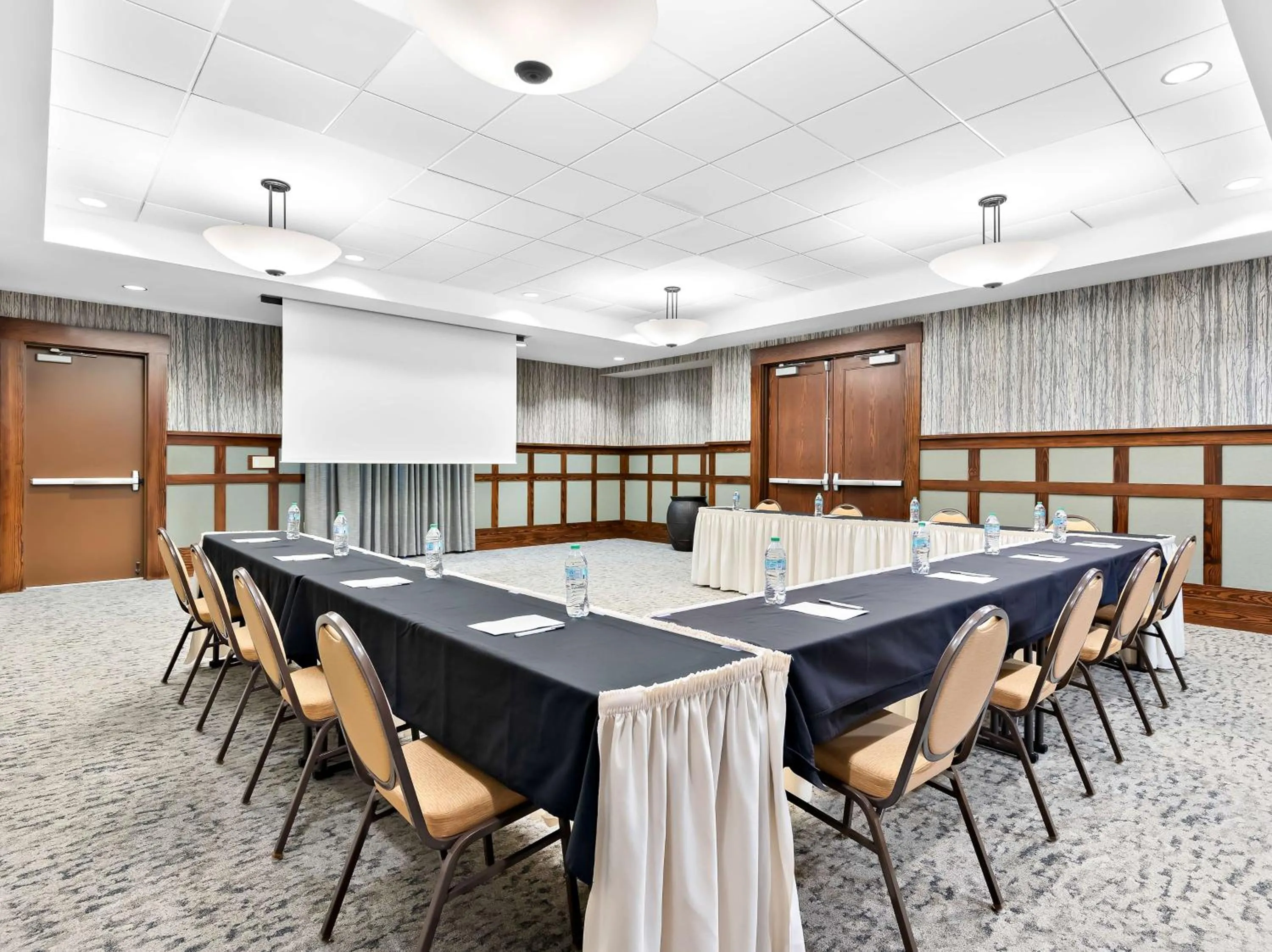 Meeting/conference room in Hampton Inn & Suites Lake Placid