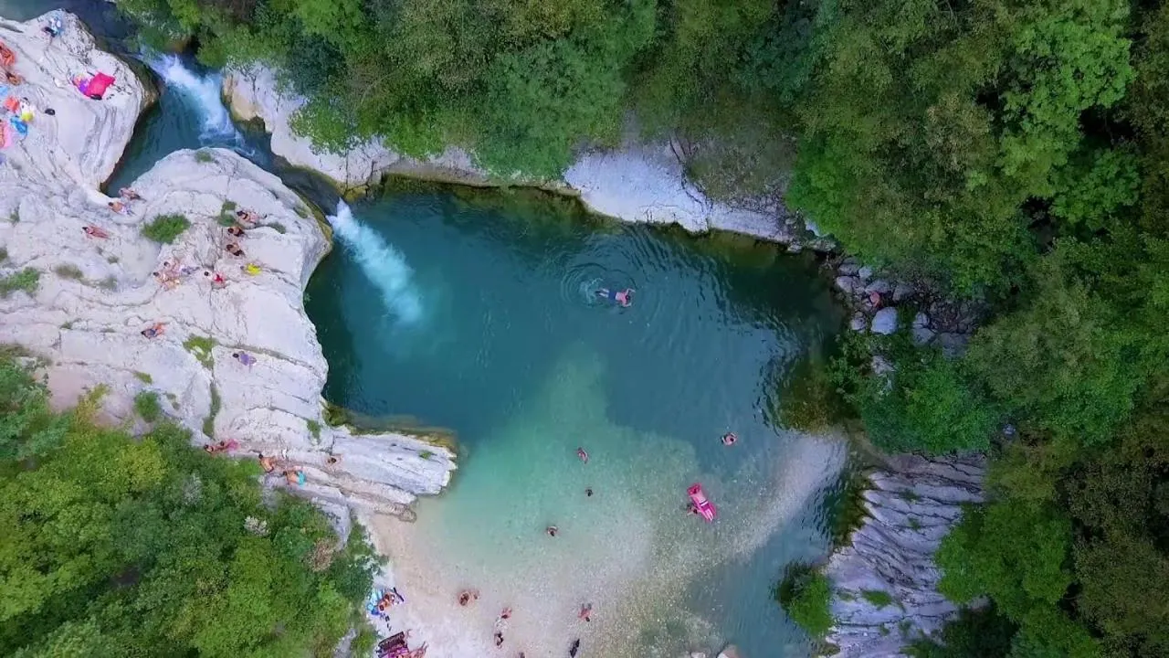 Natural landscape in Hotel Ristorante Montenerone Il Poeta