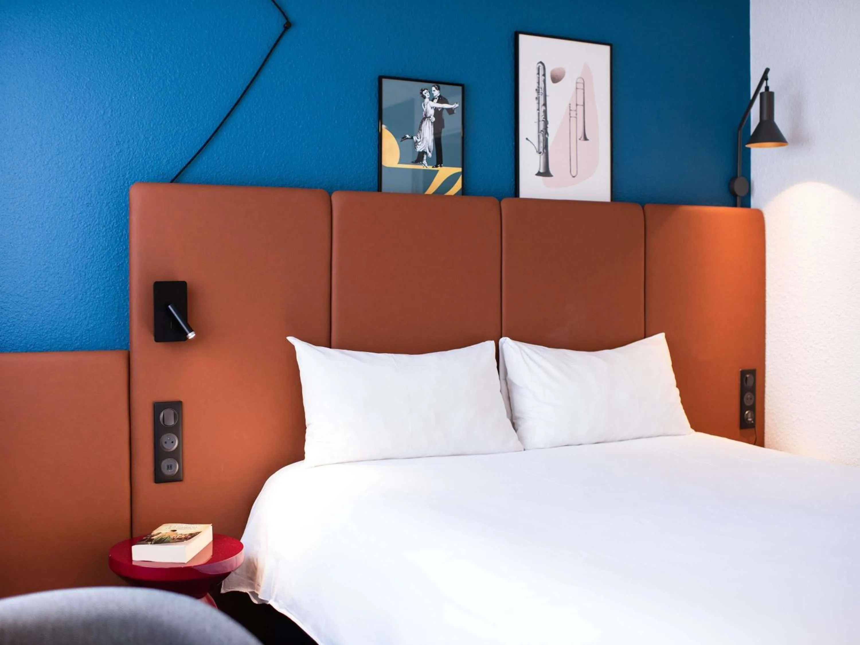 Bedroom, Bed in ibis La Baule Pornichet Plage