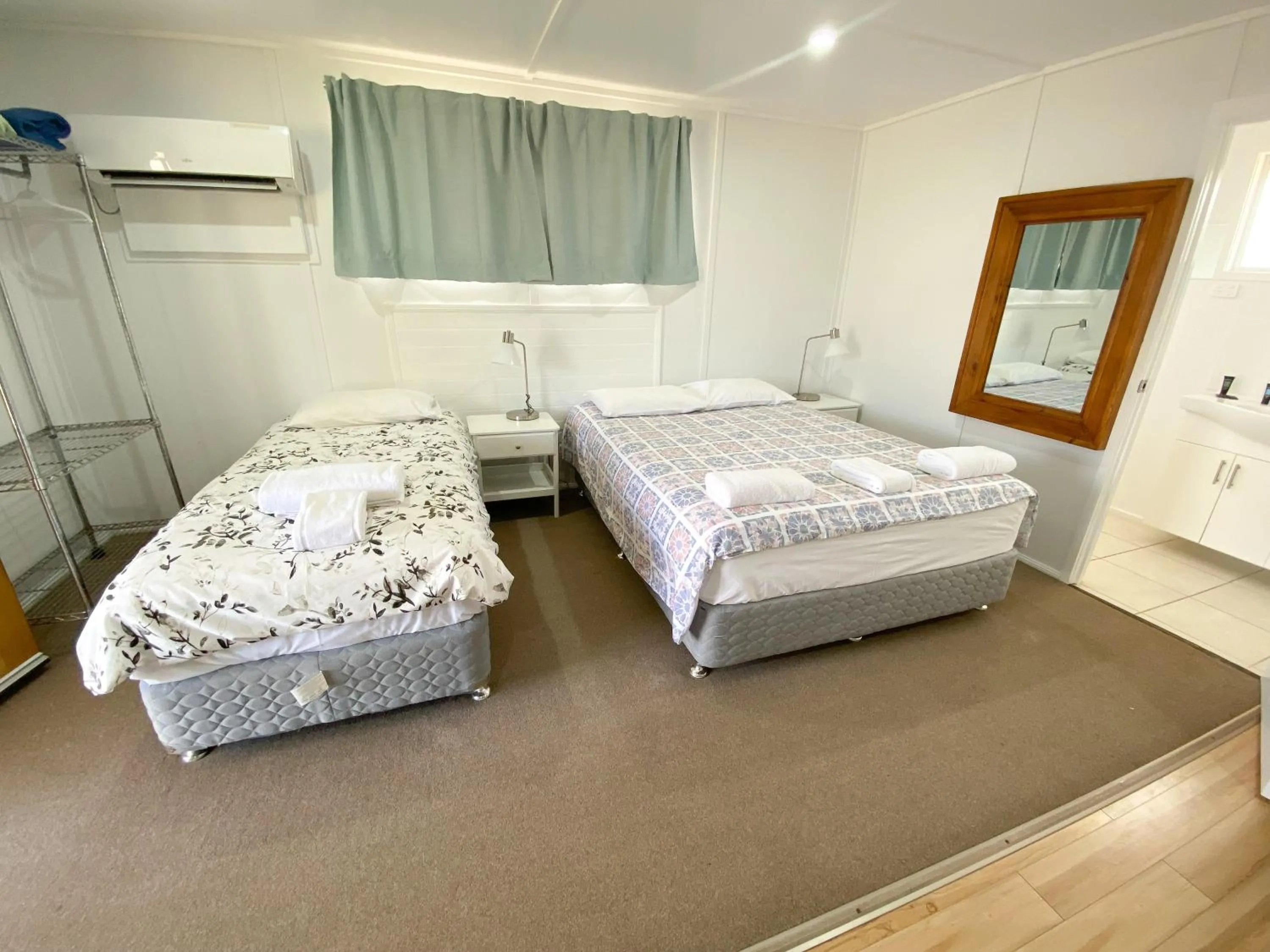 Bed in Warrego Hotel Motel Cunnamulla