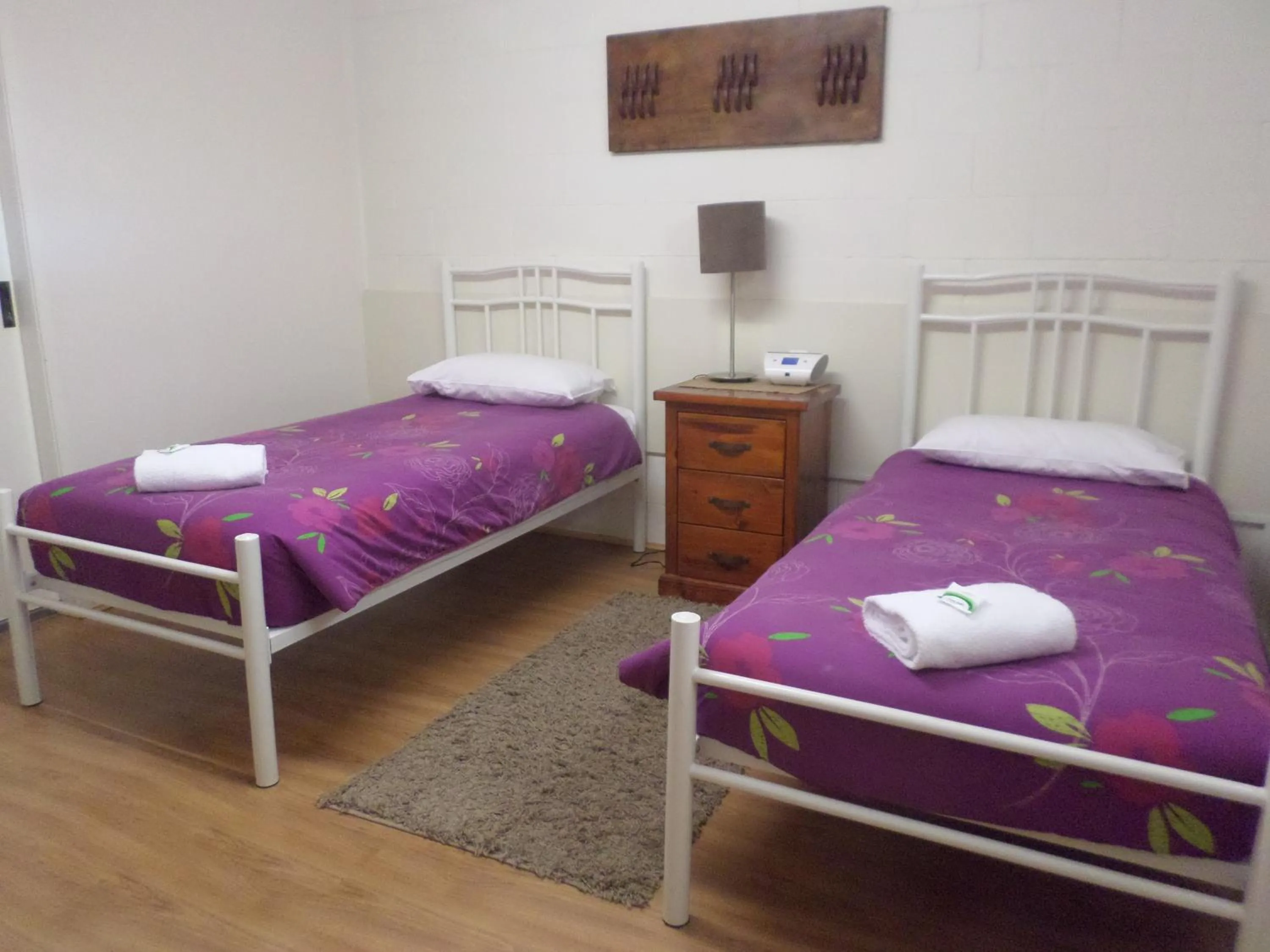 Bed in Warrego Hotel Motel Cunnamulla