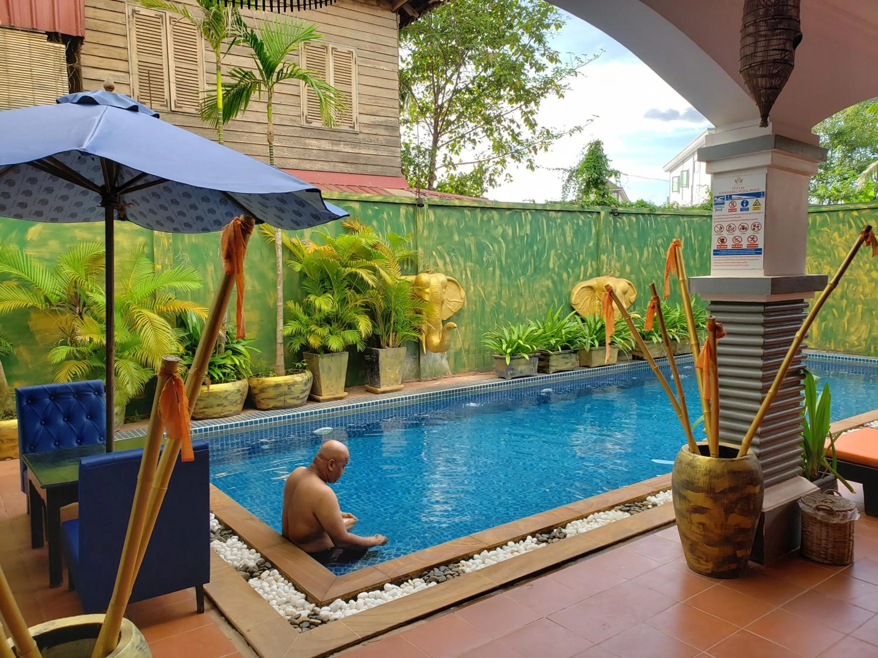 People in Parent Heritage Angkor Villa