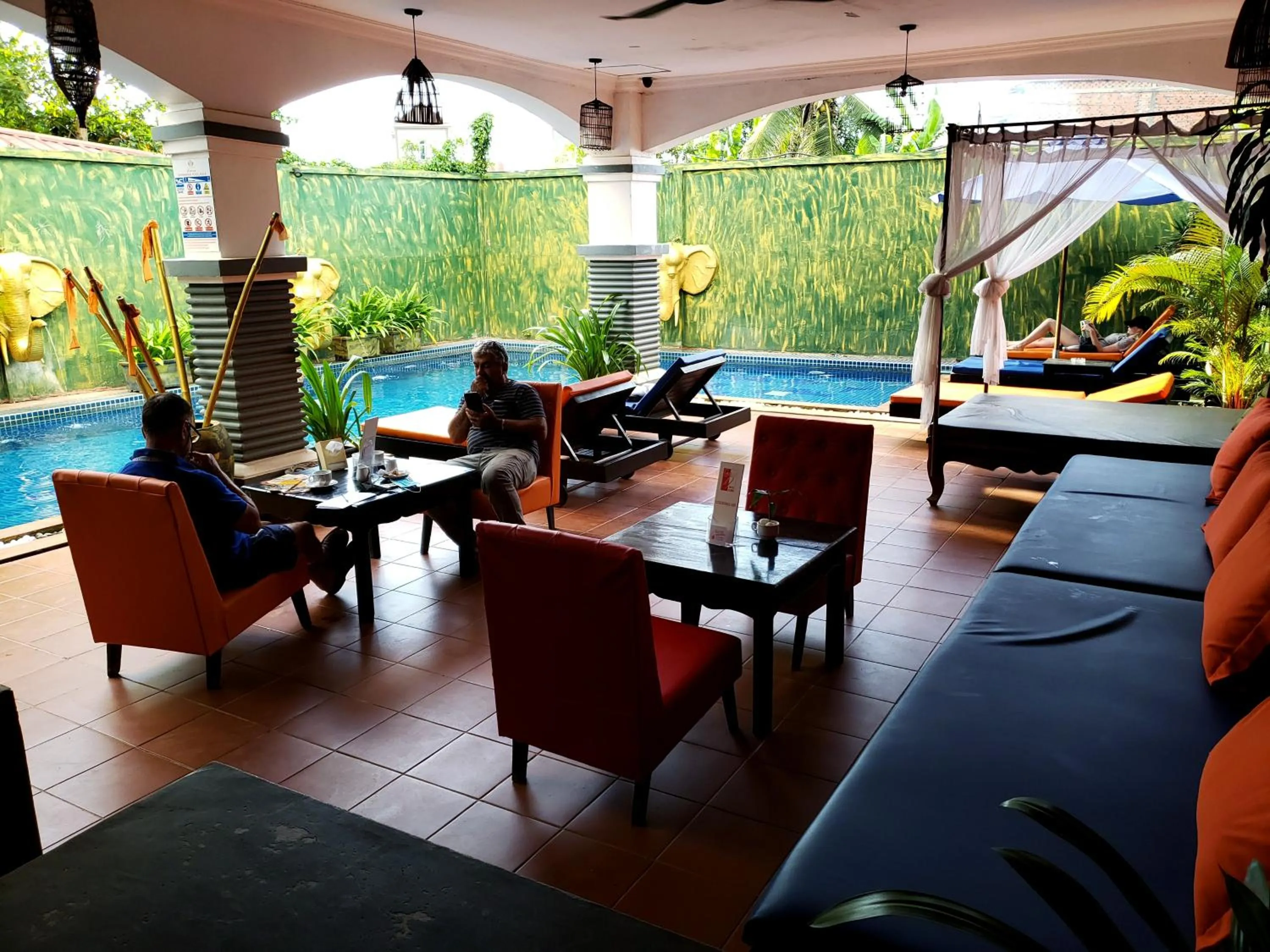 Restaurant/places to eat in Parent Heritage Angkor Villa