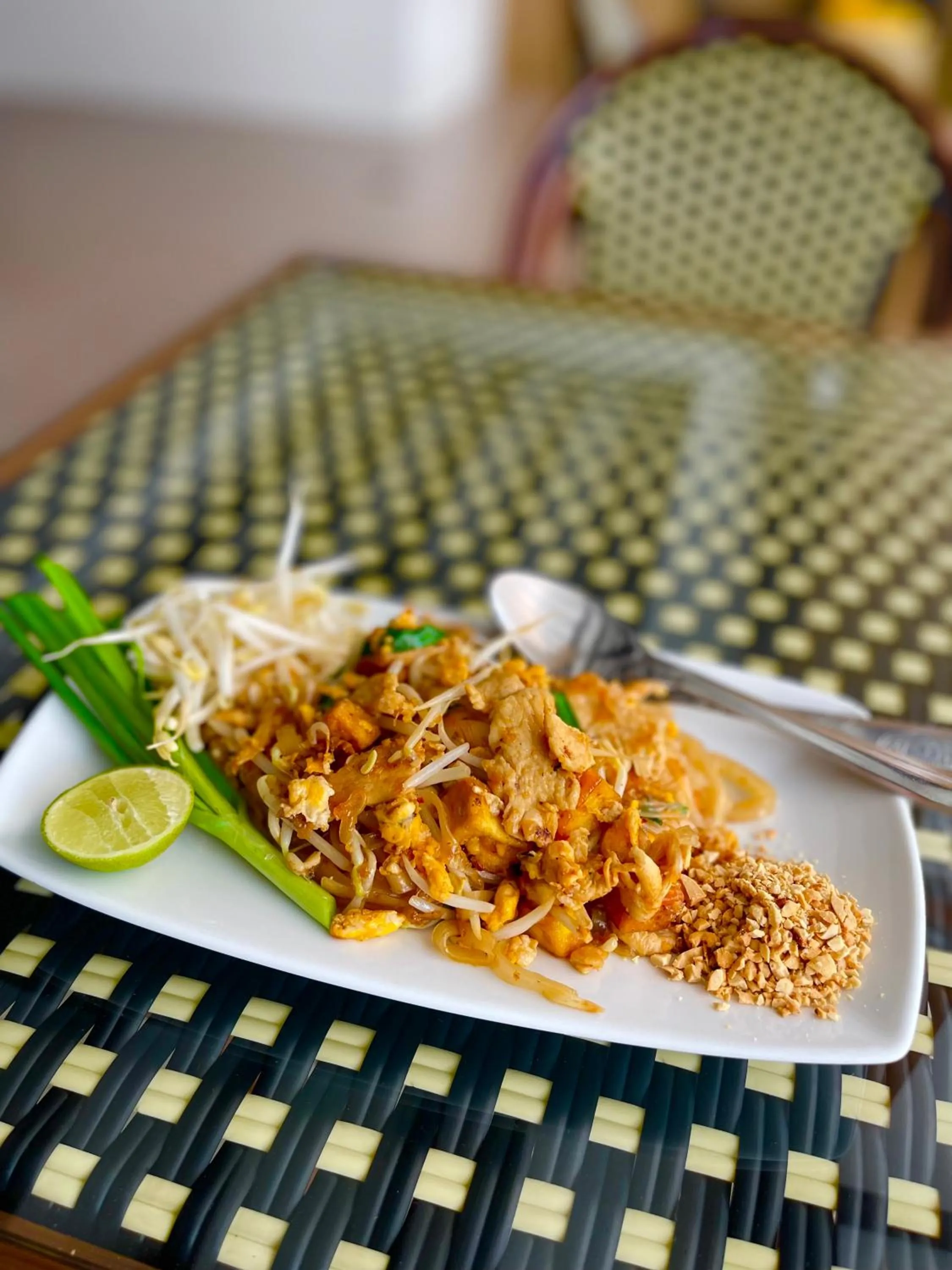 Restaurant/places to eat in The Little Moon Residence