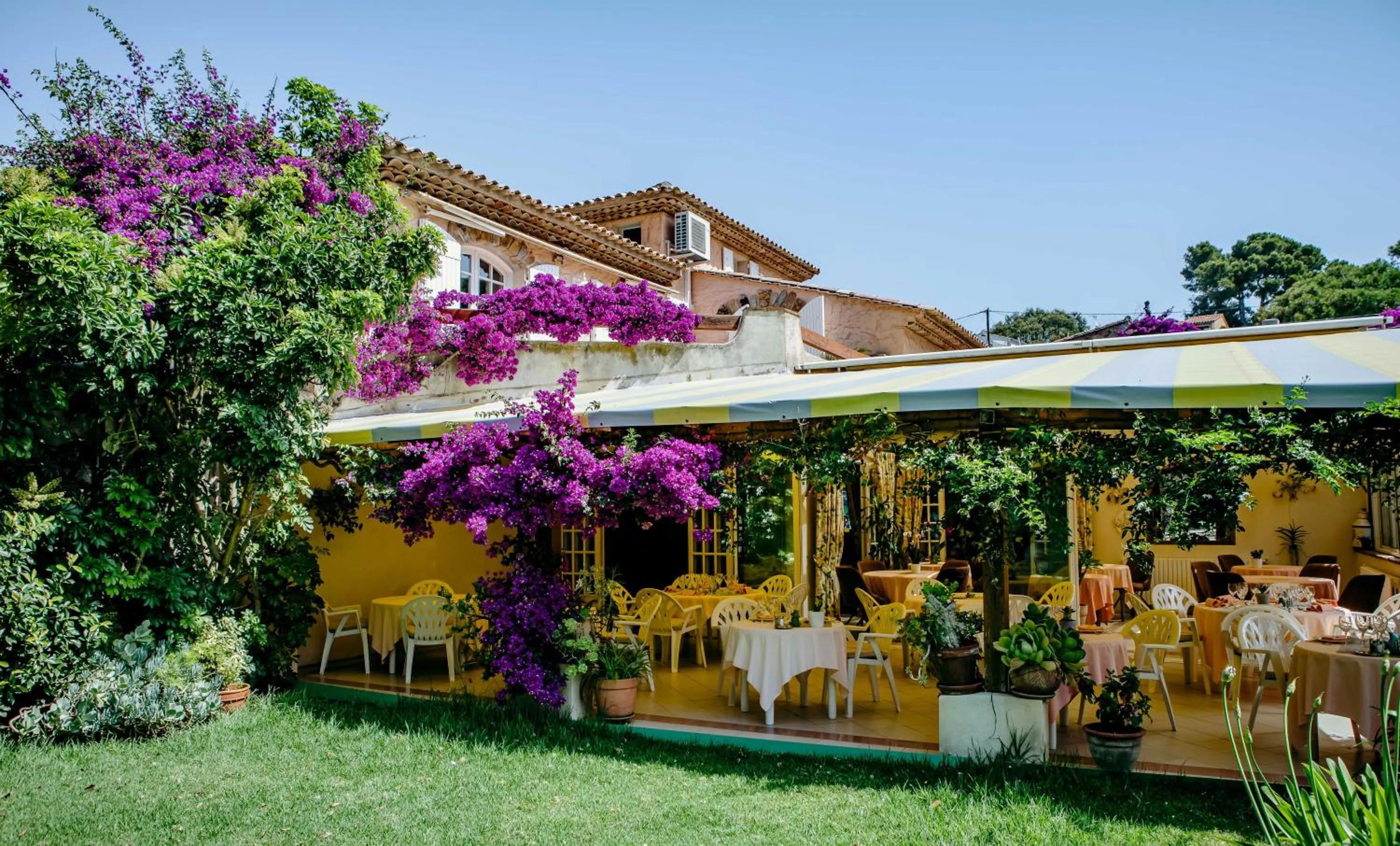 L' Escapade Hôtel & Restaurant