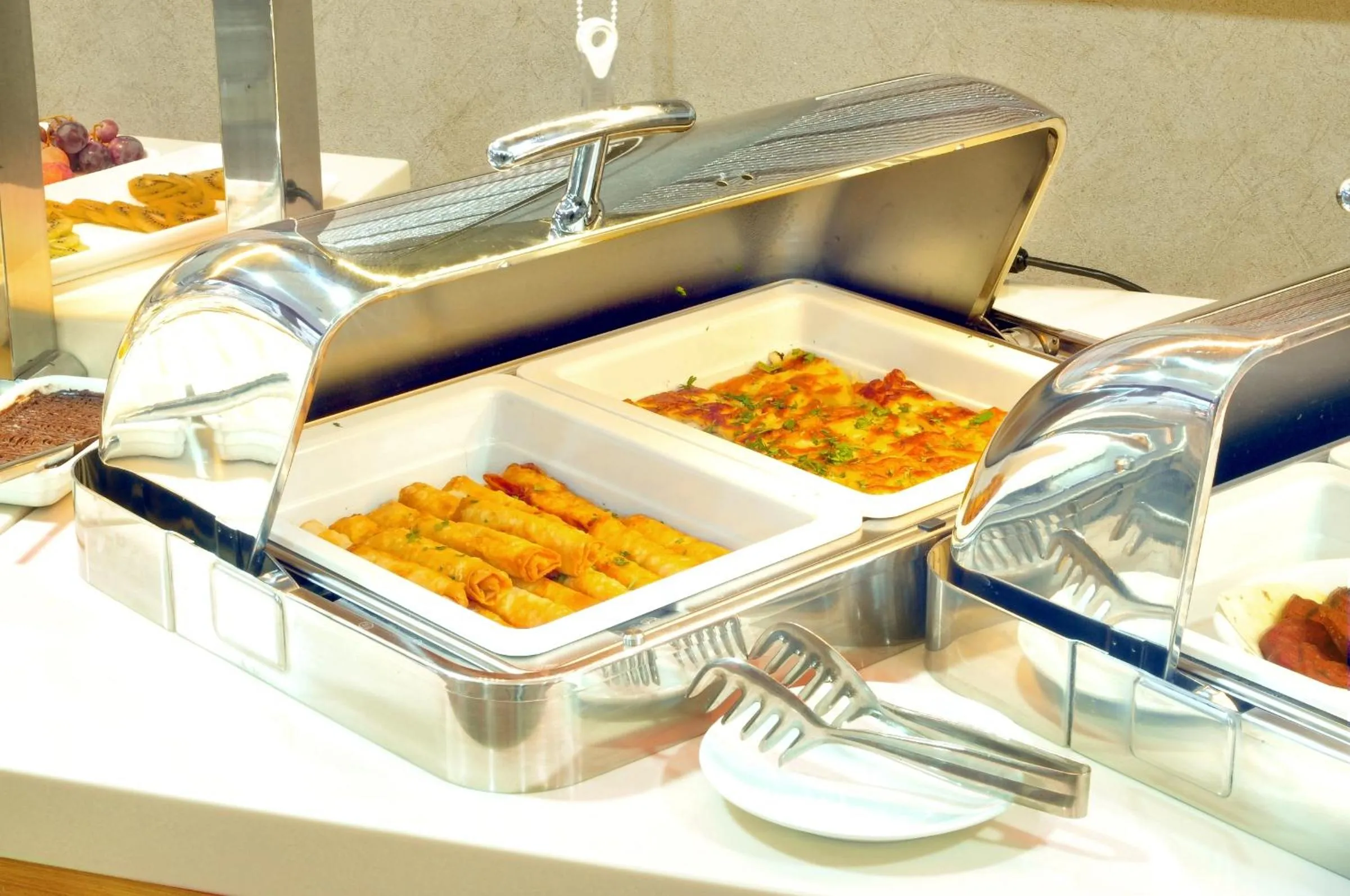 Restaurant/places to eat in Starton Hotel