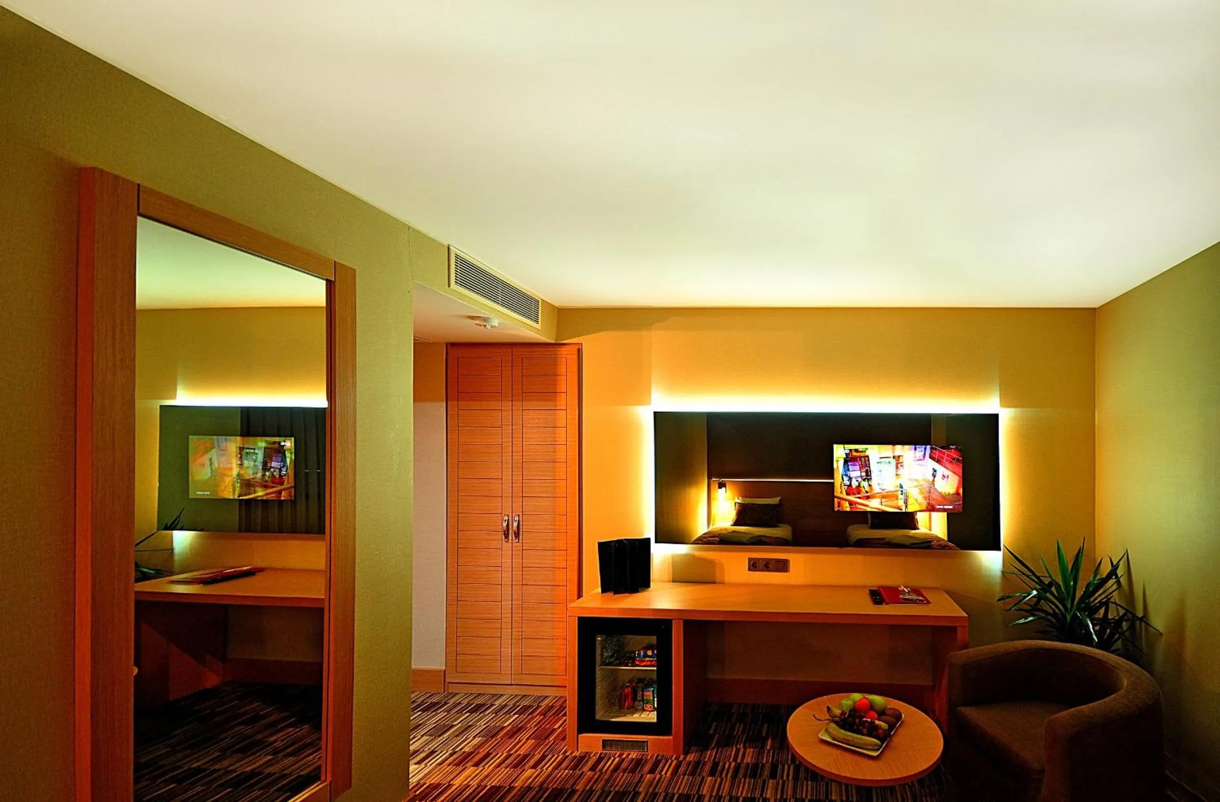 Photo of the whole room in Starton Hotel