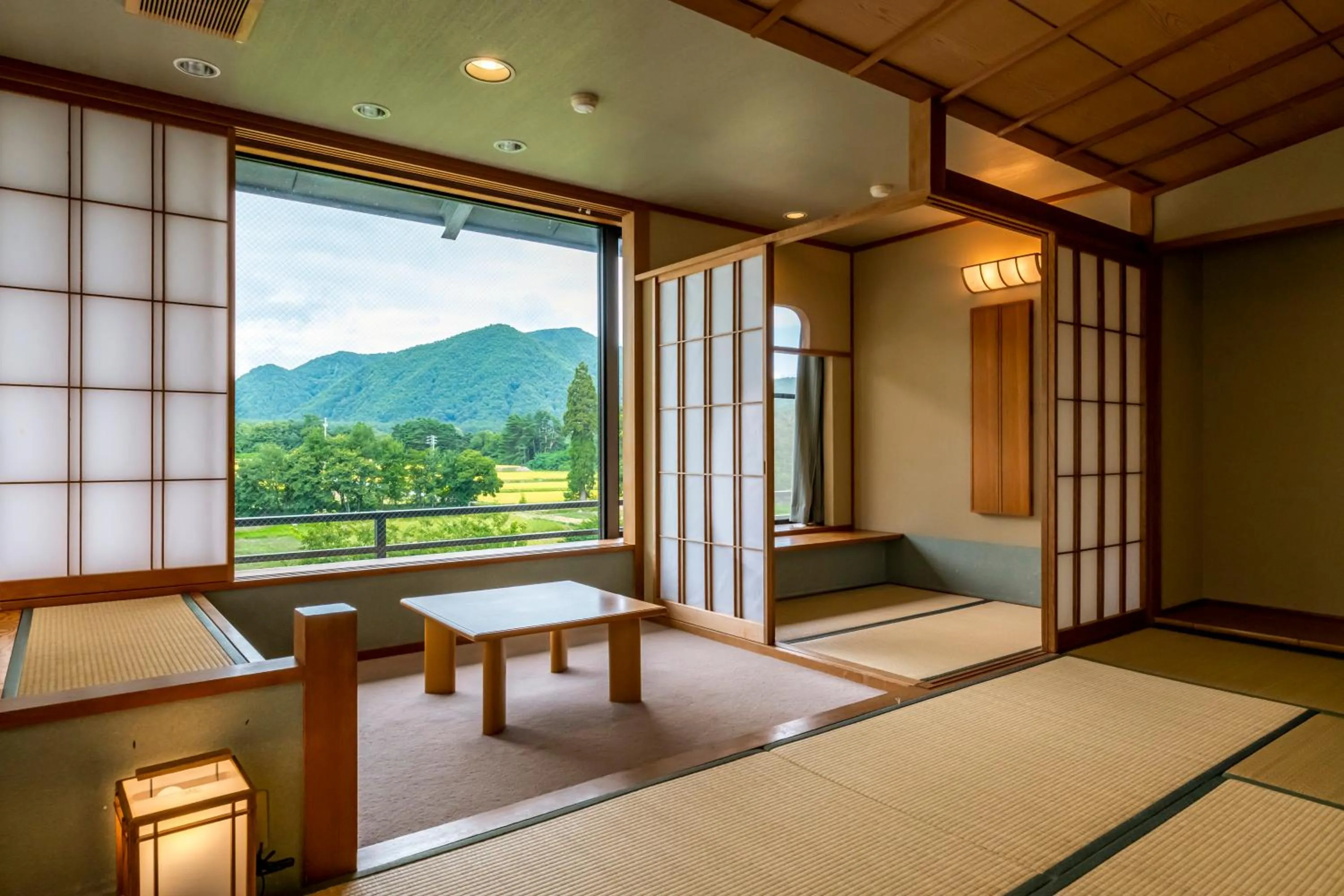 Bed in Kurobe View Hotel