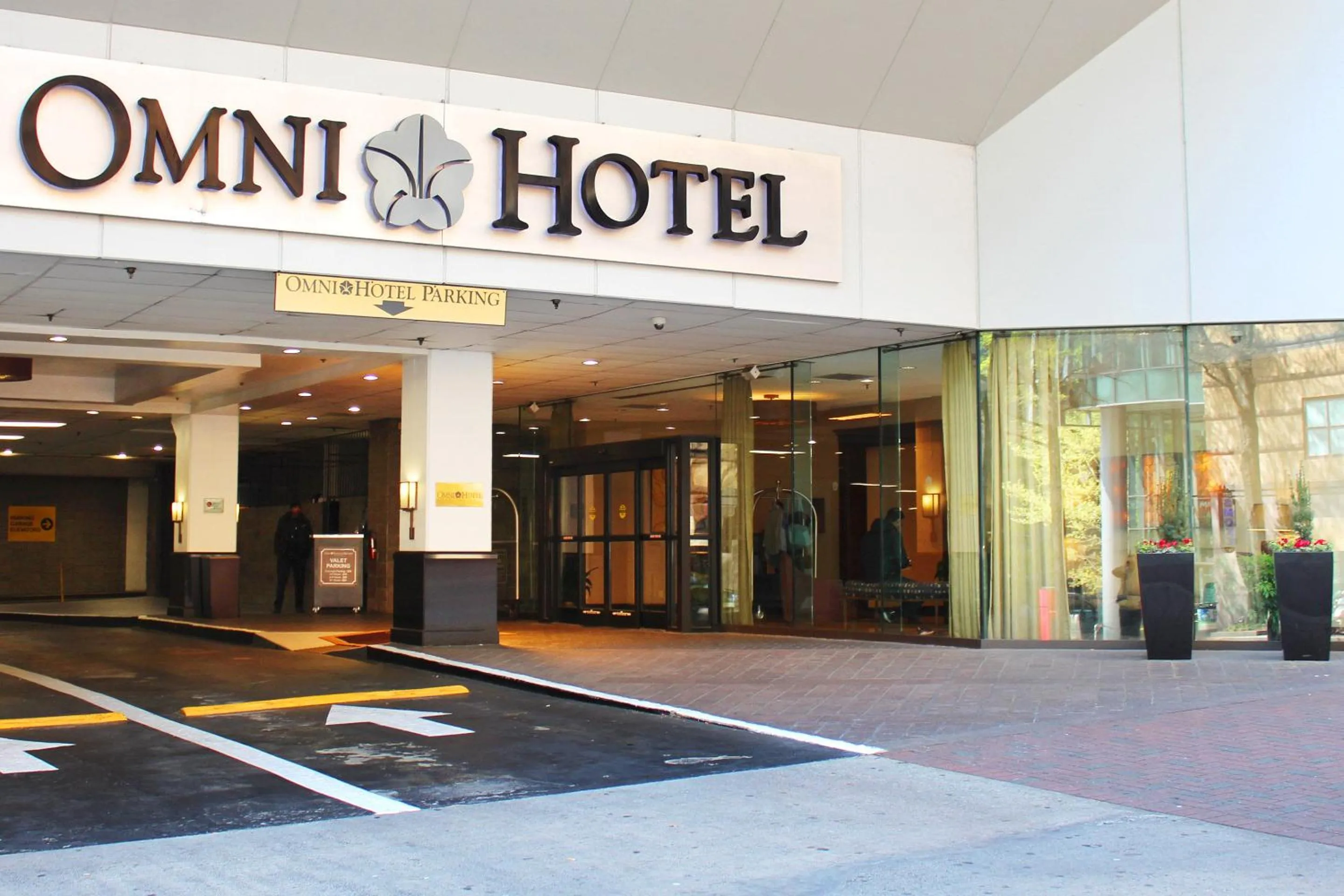 Property building in Omni Charlotte Hotel