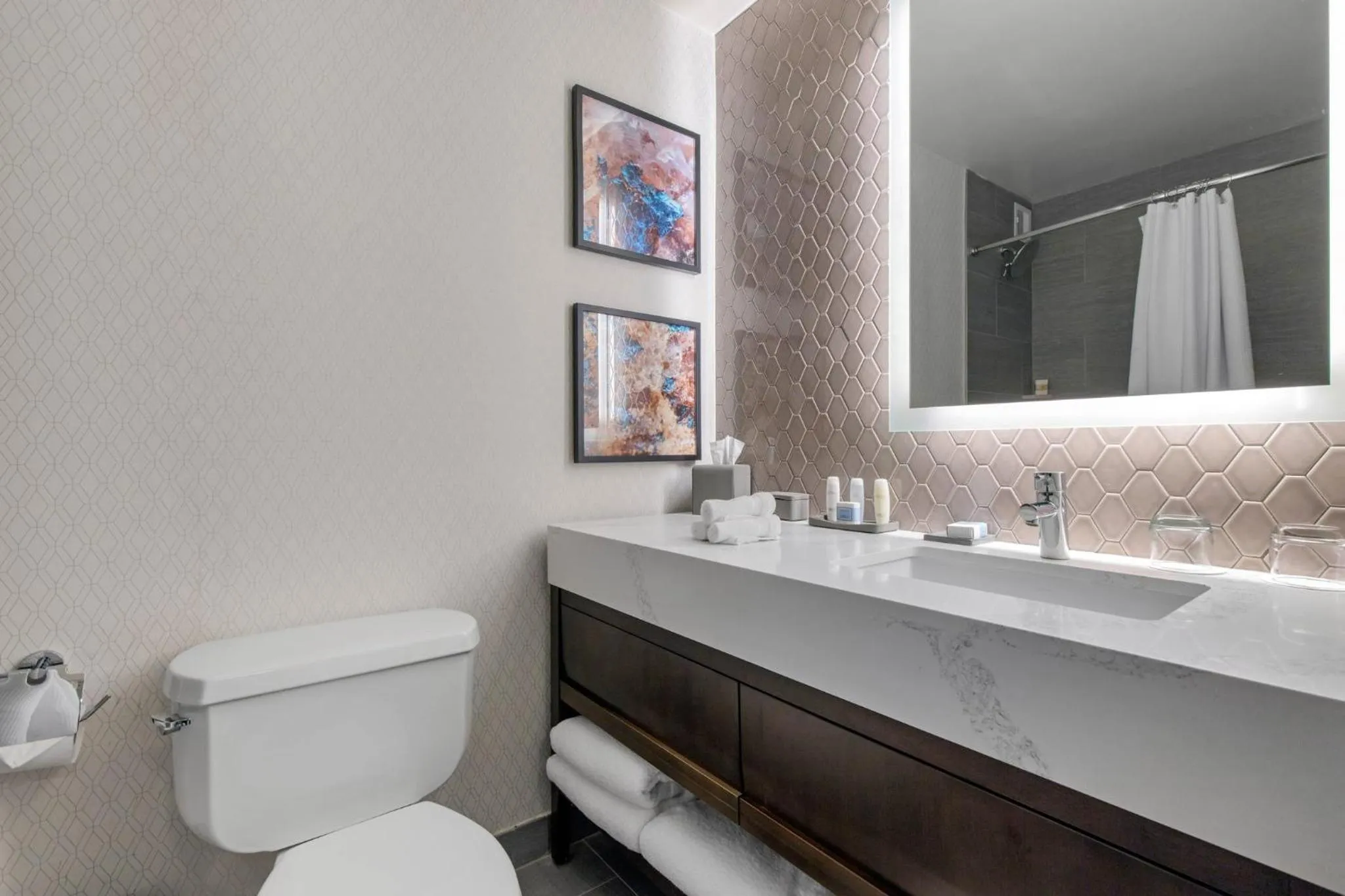 Bathroom in Omni Charlotte Hotel