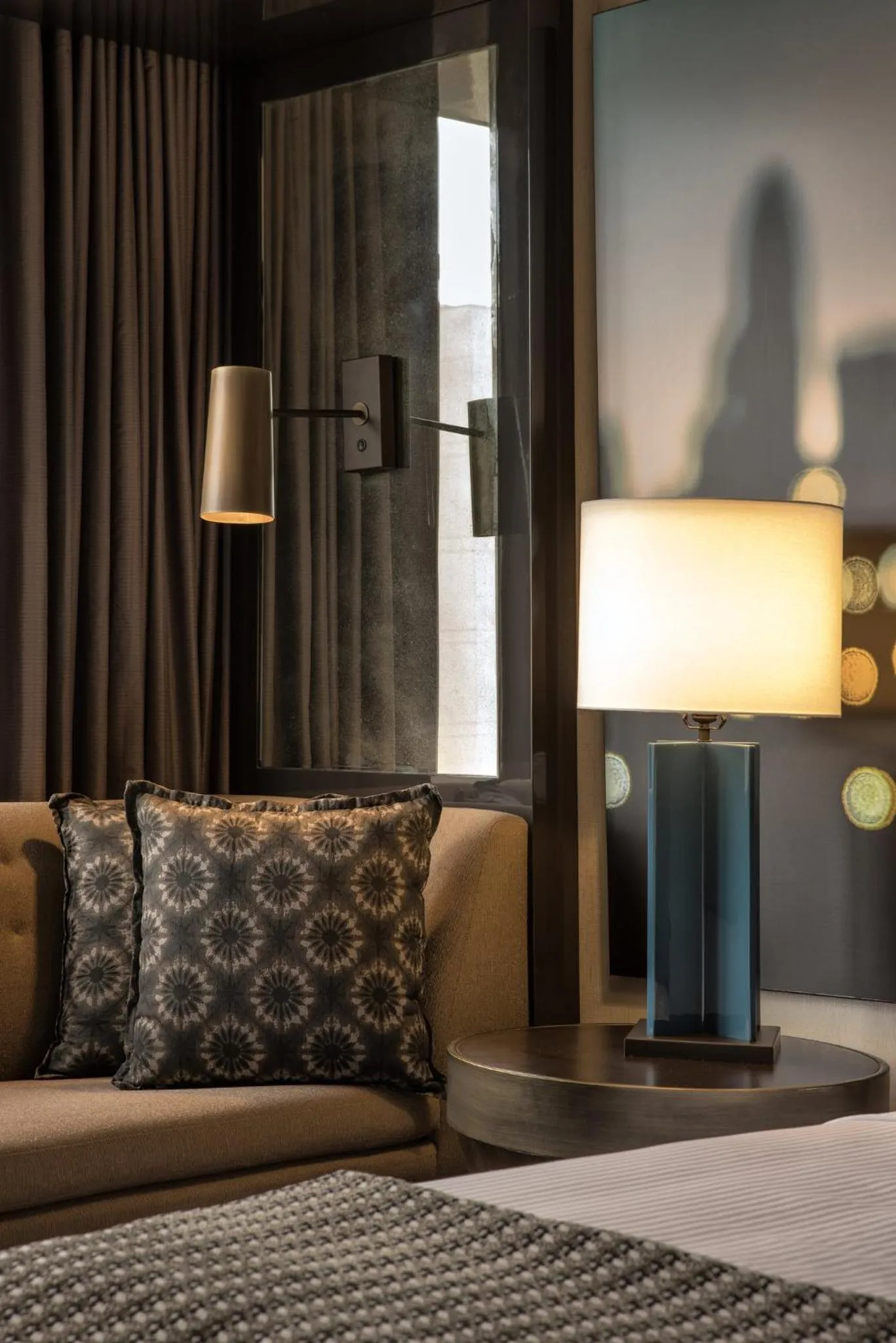 Photo of the whole room, Bed in Omni Charlotte Hotel