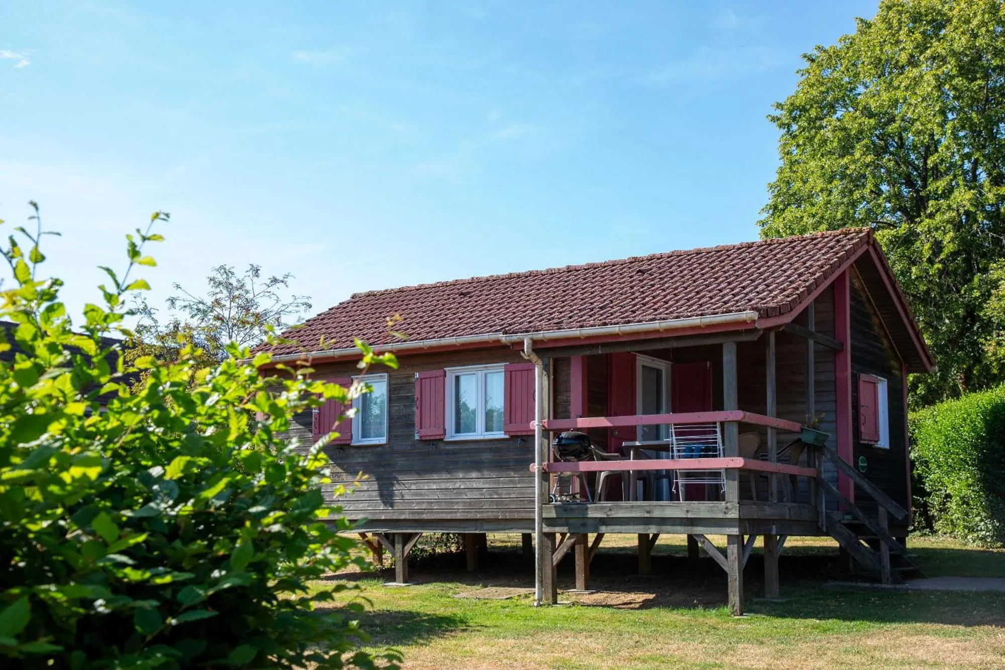 chalet confort 4/6 people in Camping de Saulieu