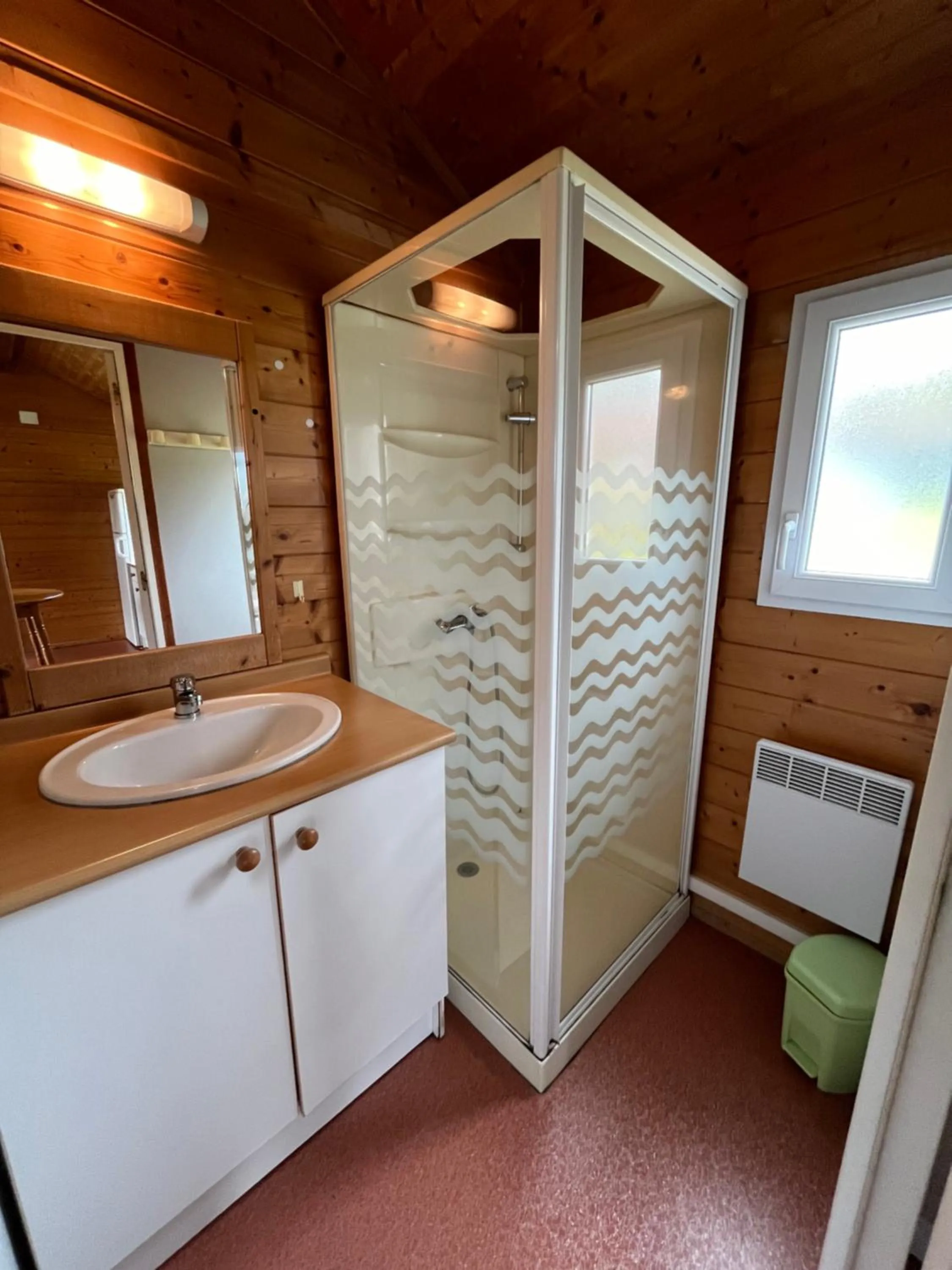 Bathroom in Camping de Saulieu