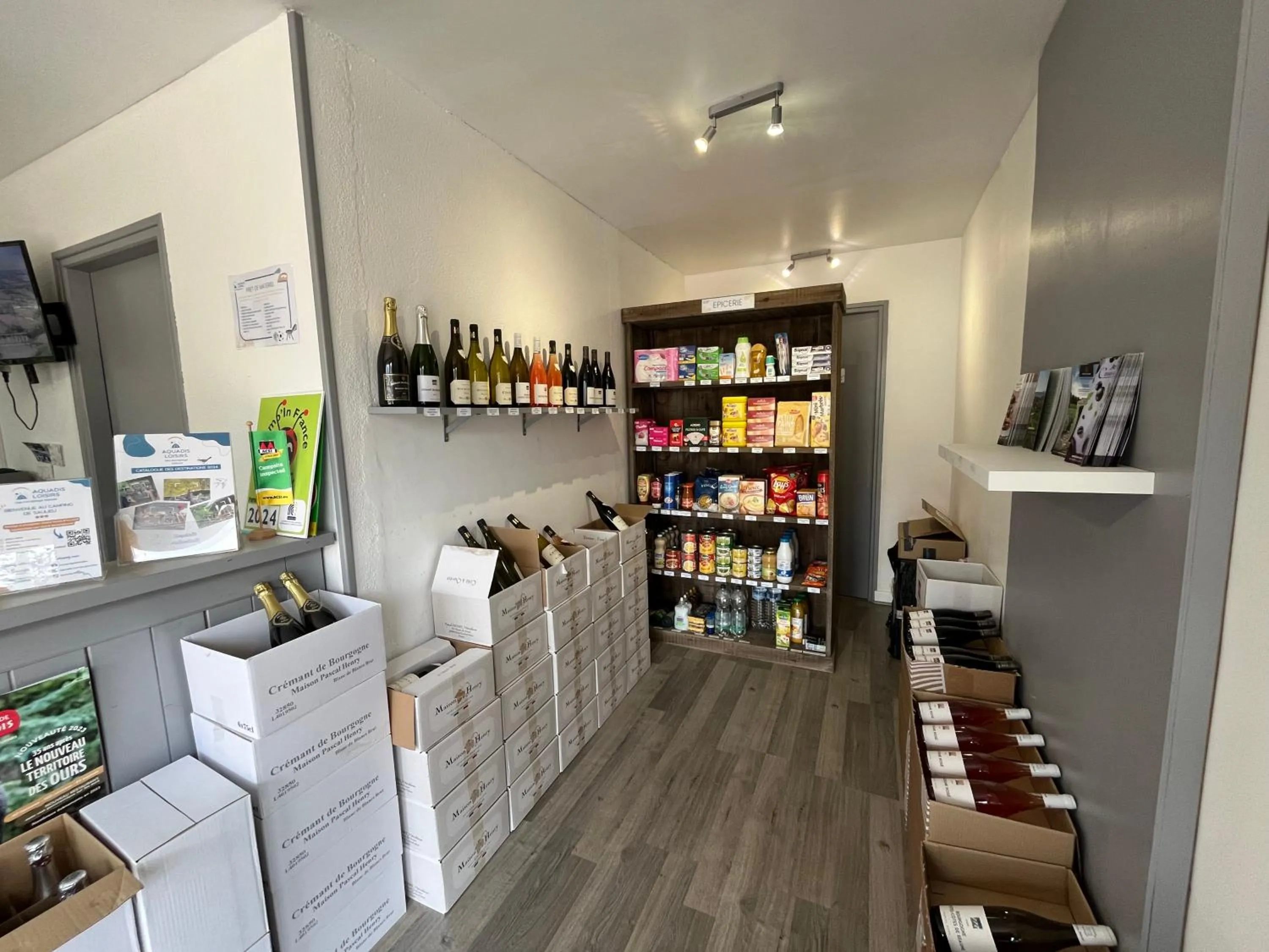 Lobby or reception in Camping de Saulieu