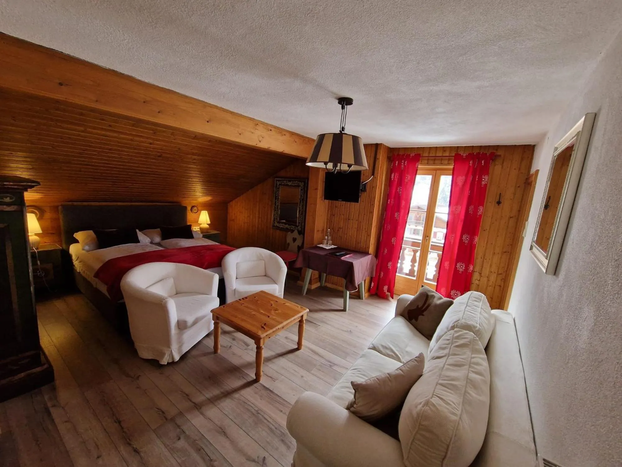 Bed in Hotel Schlosswirt