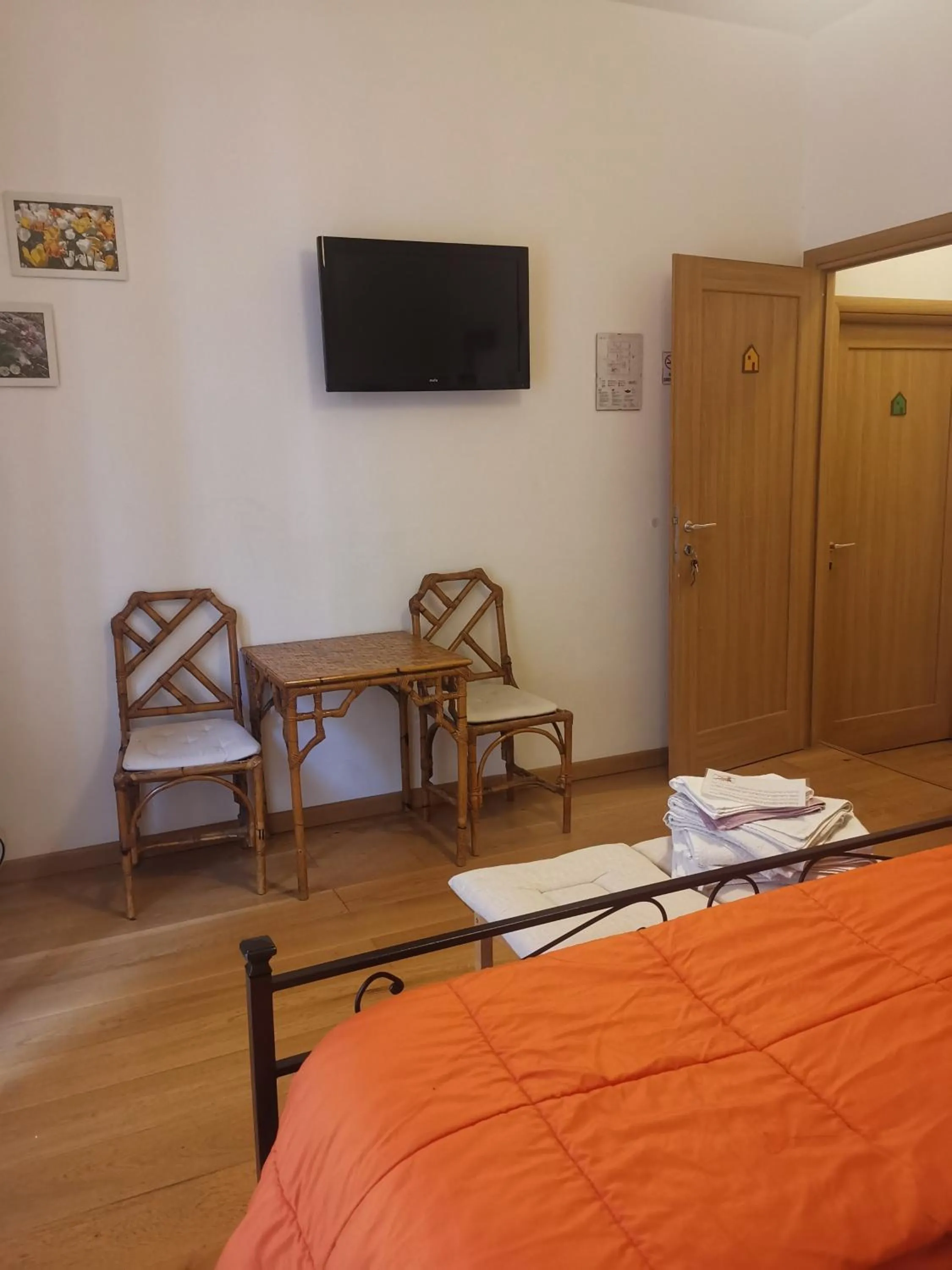 Photo of the whole room, Bed in Home 103