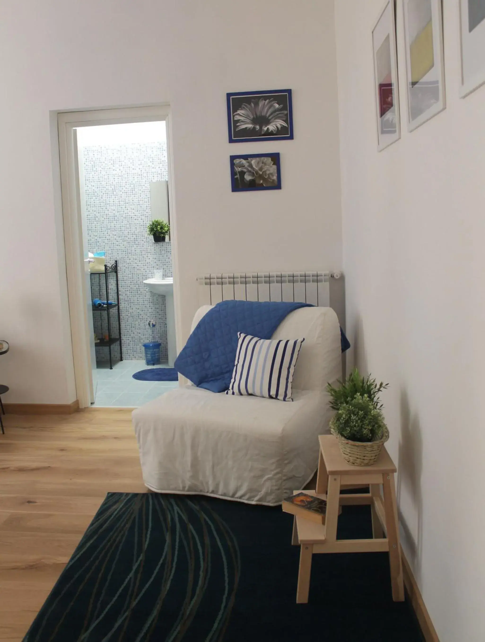 Comfort Triple Room in Home 103 Comfort Triple Room in Home 103