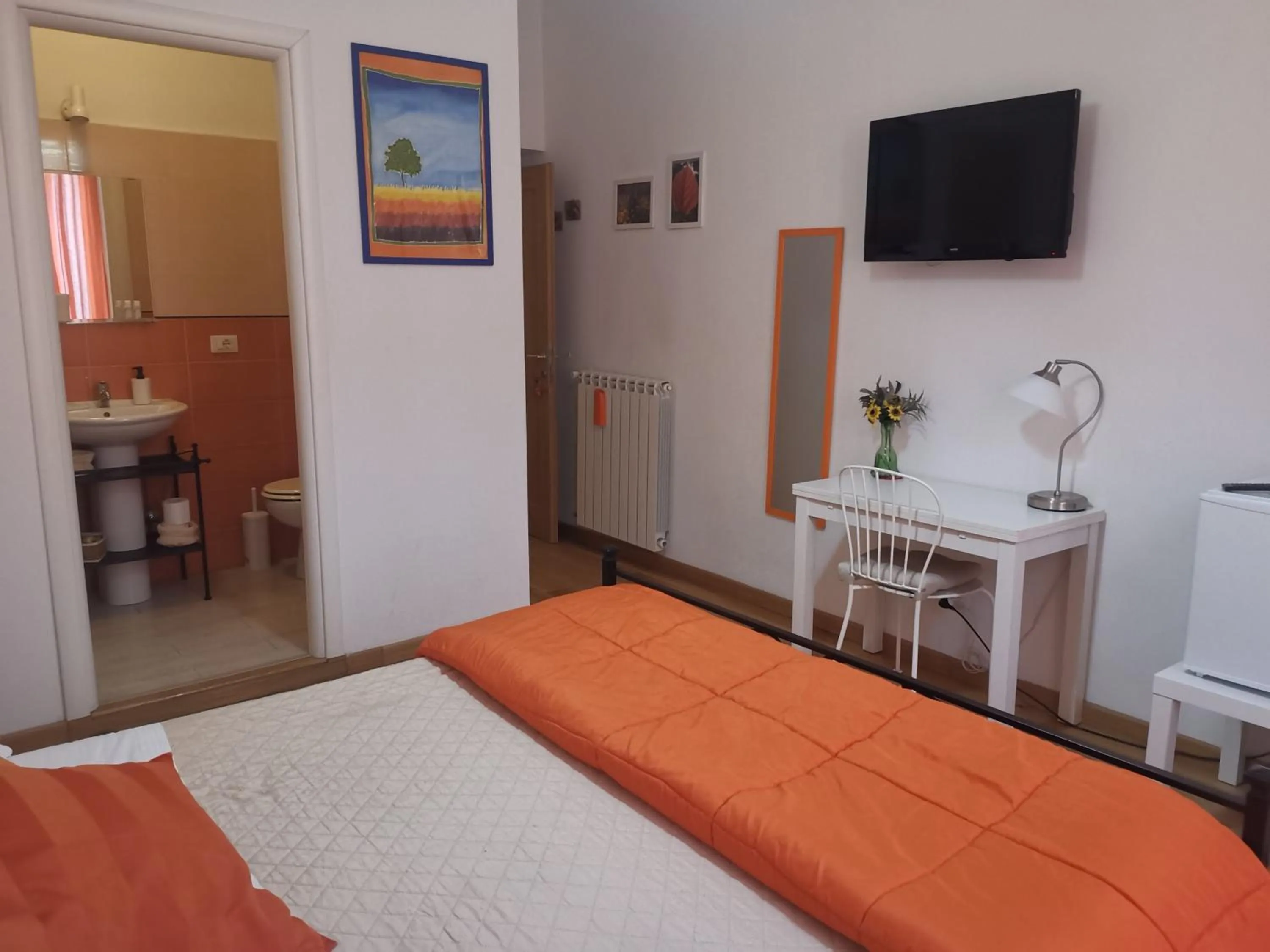 Photo of the whole room, Bed in Home 103