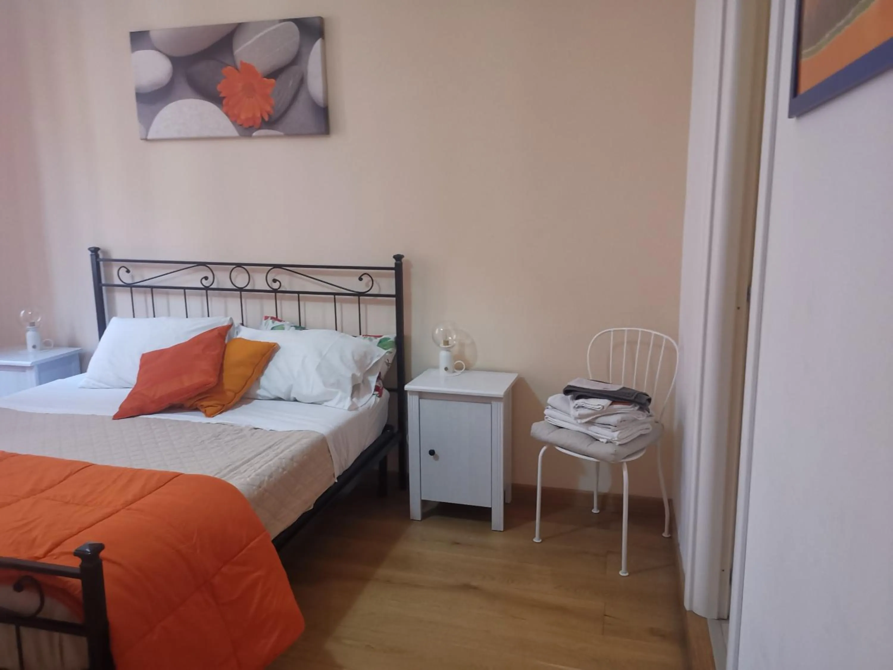 Photo of the whole room, Bed in Home 103