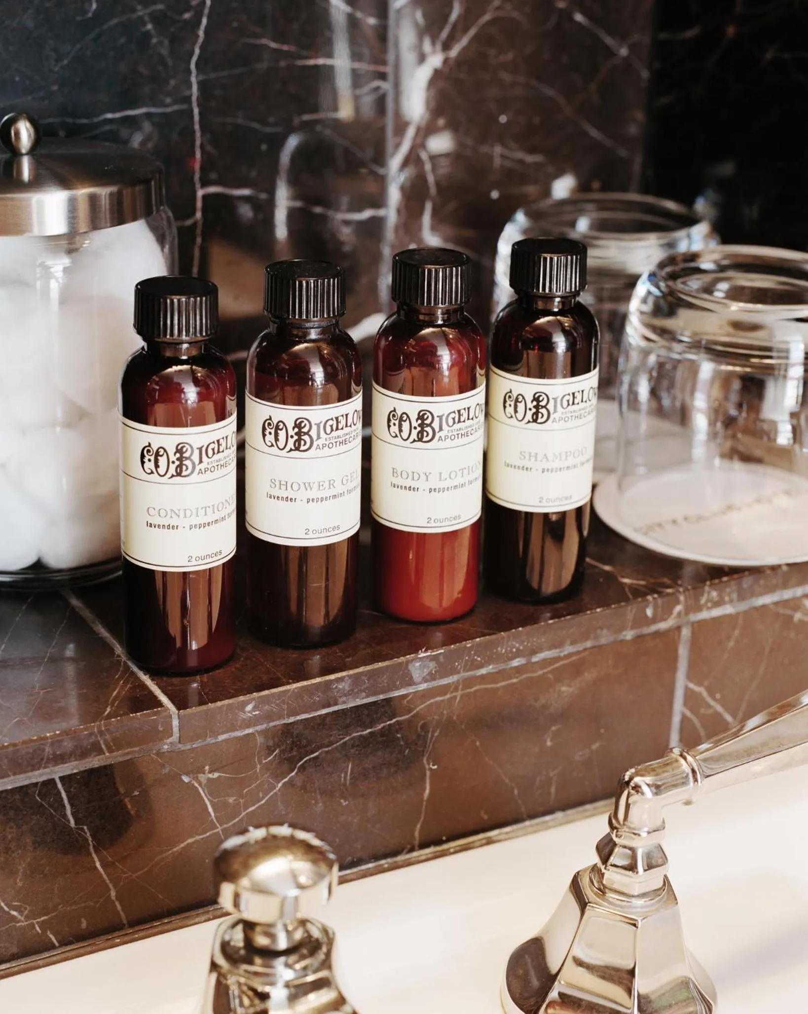 Bathroom in City Club Hotel